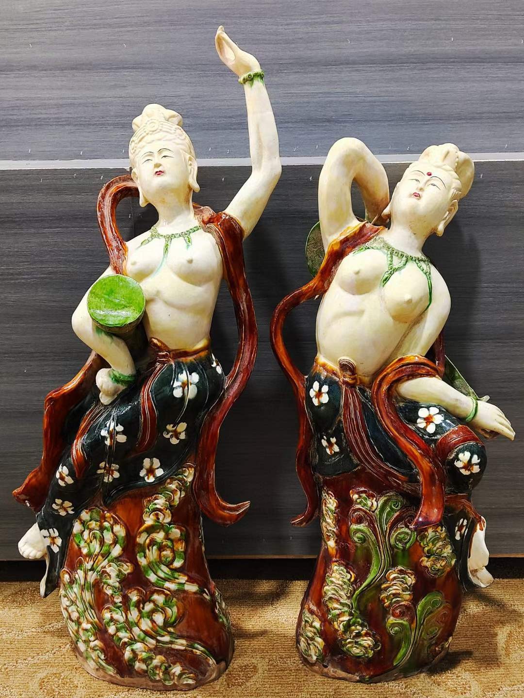 中国　唐三彩　女子俑　M29-1 中国 唐三彩 女子俑 M29-1 中国 唐三彩 女子俑 M29-1 Chinese