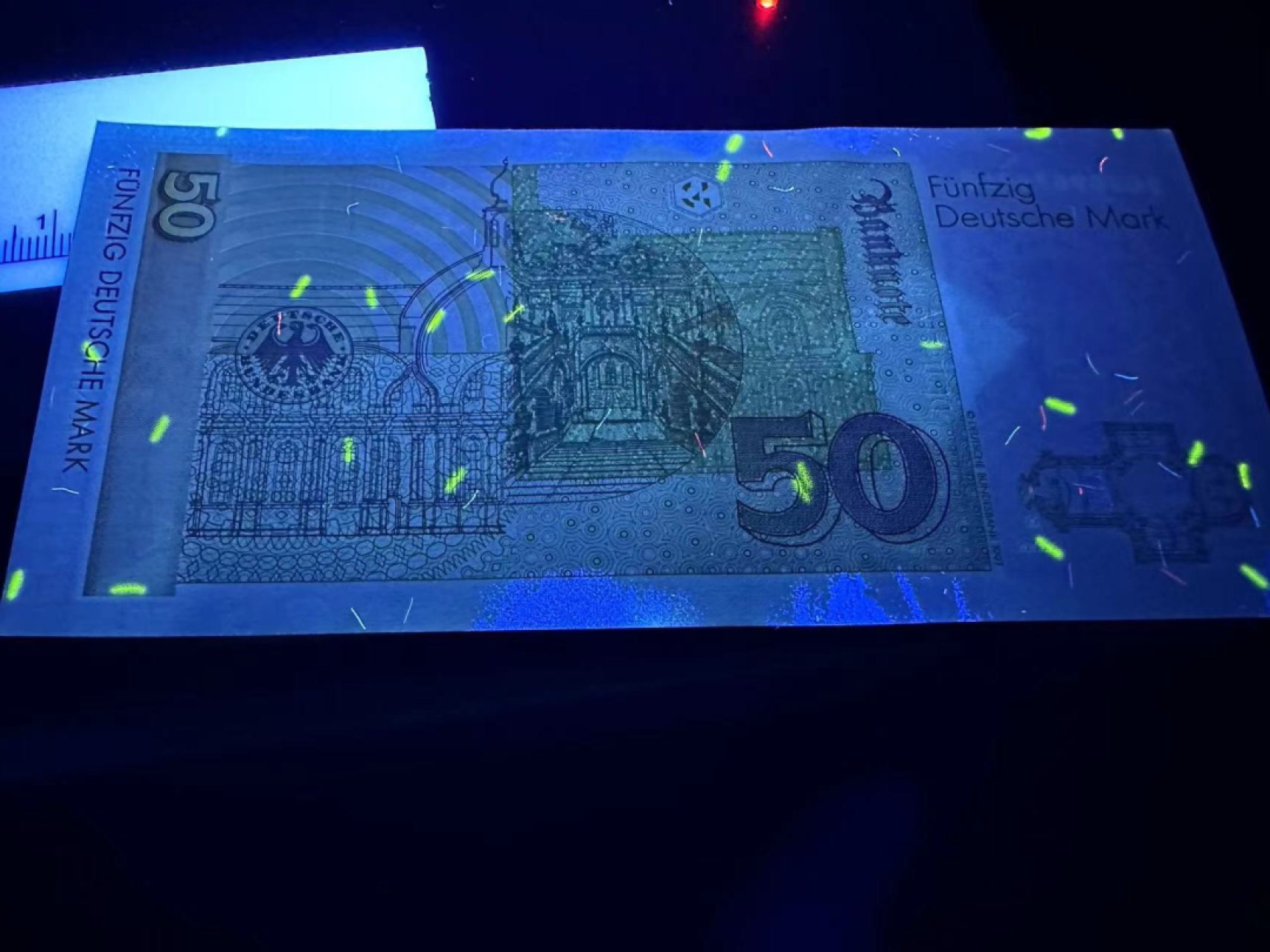 《外钞收藏家》第二百五十三期（德法意专场） 联邦德国1996年50马克 近全新 无折 但有大面积癍