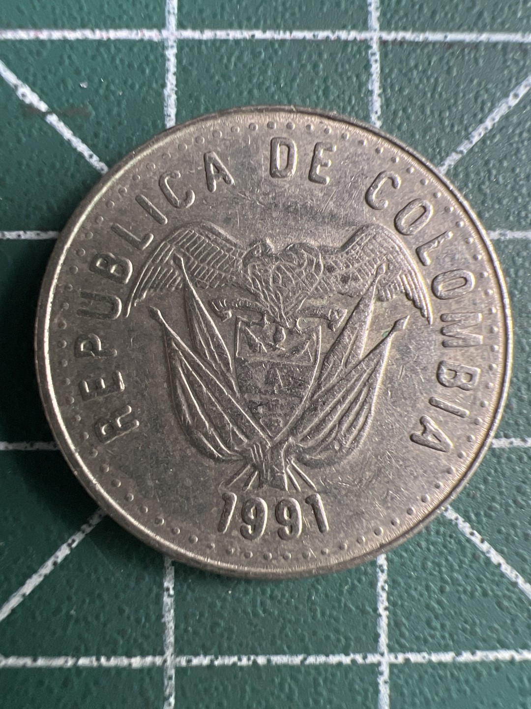 泡泡堂第260期  世界硬币 （无押金，捡漏，全场20包邮，偏远地区除外，接收代拍业务） 哥伦比亚50比索