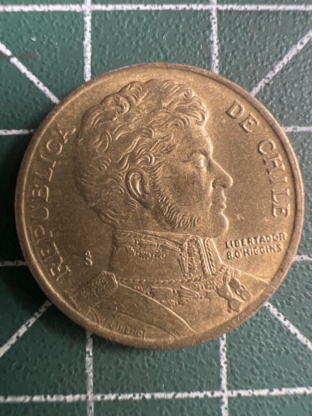 泡泡堂第279期  世界硬币 （无押金，捡漏，全场20包邮，偏远地区除外，接收代拍业务） 智利10比索