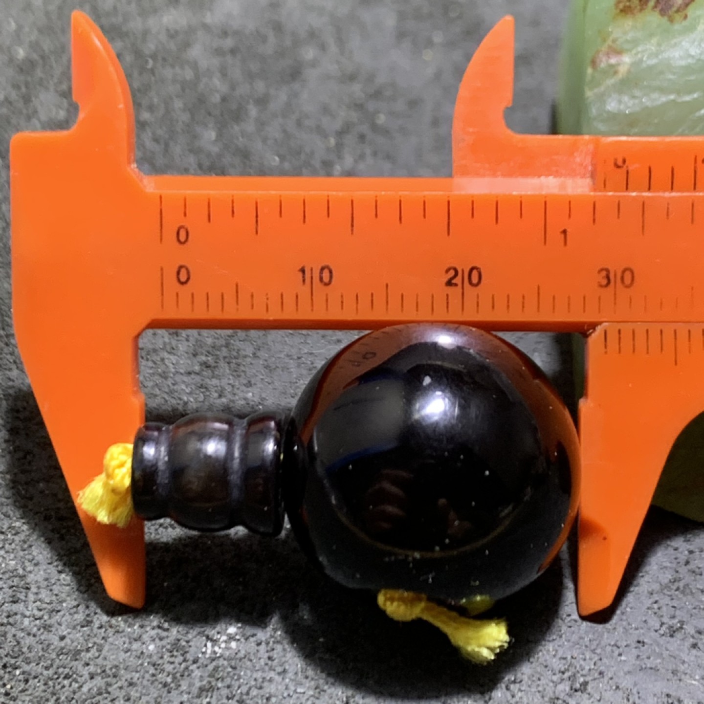 精品随形药师佛头三通一套。