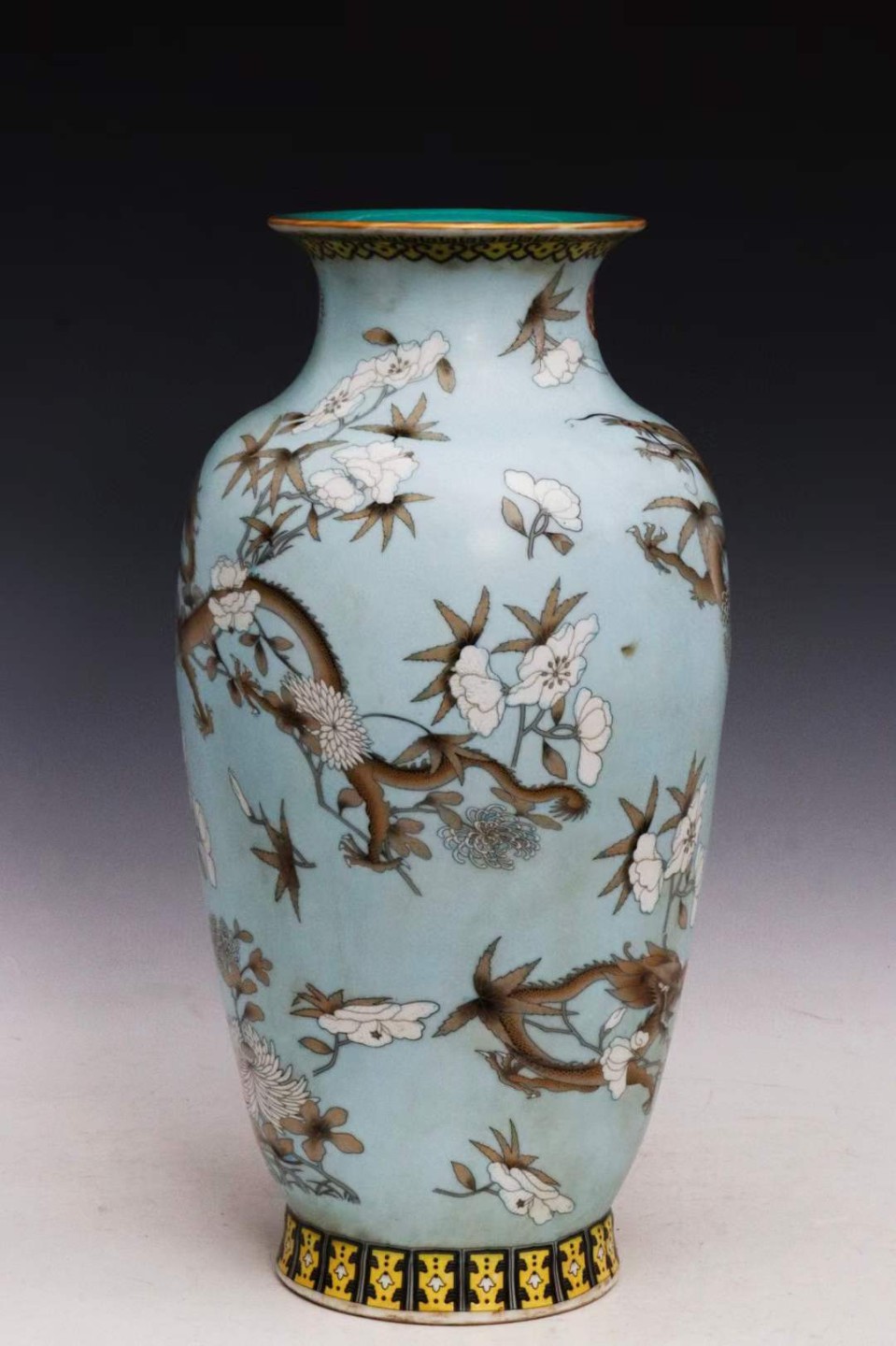 美品.款式“长春永庆”大雅斋慈禧太后专用瓷粉彩龙纹象腿瓶