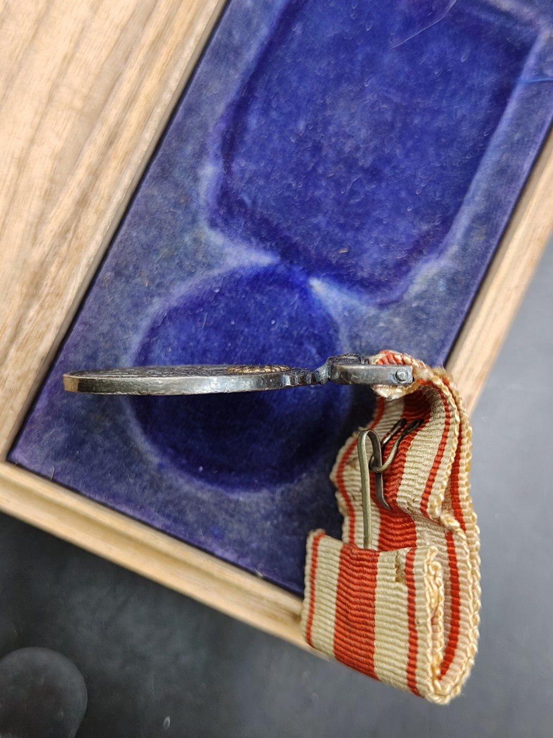 全场0元起拍 第41期 咸鱼国勋章拍卖专场 3月26日（周日）下午6：00开始 大正大礼纪念章 纯银制 章有修