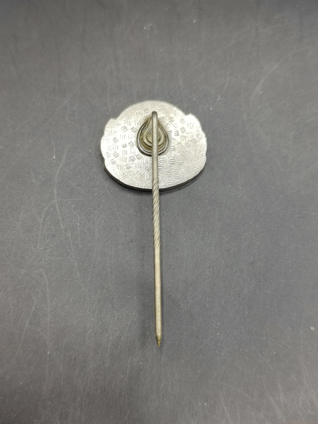 全场0元起拍 第41期 咸鱼国勋章拍卖专场 3月26日（周日）下午6：00开始 东德gst优秀射击奖章