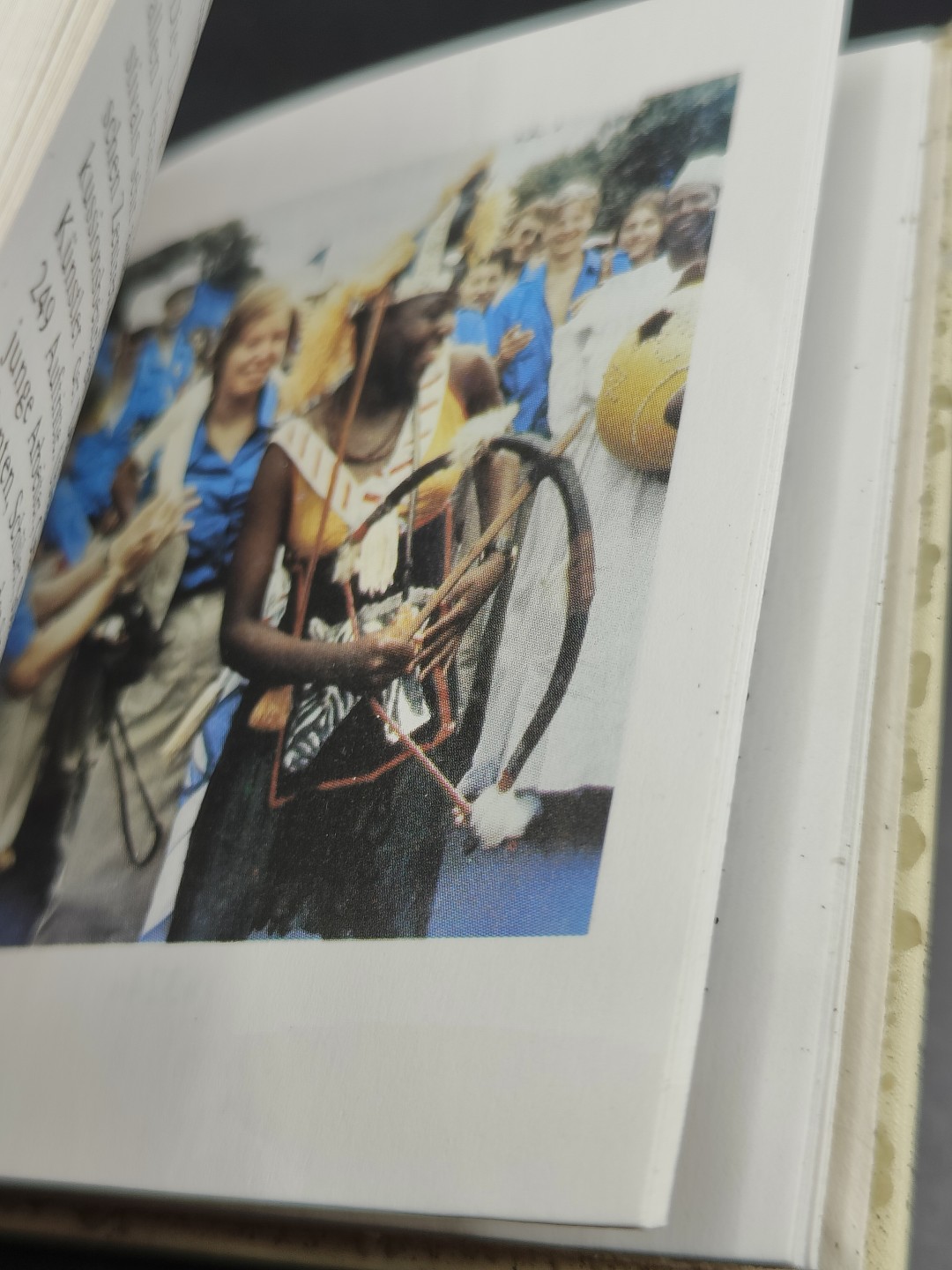 全场0元起拍 第41期 咸鱼国勋章拍卖专场 3月26日（周日）下午6：00开始 东德fdj青年团袖珍书 彩页350页左右