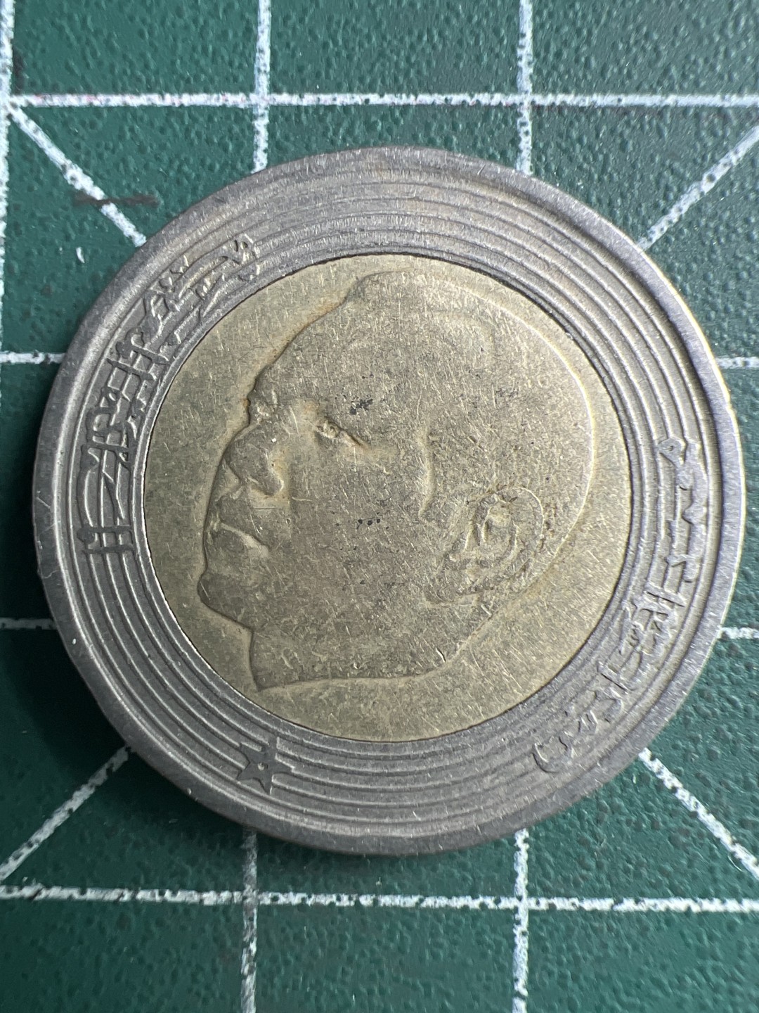 泡泡堂微拍第一百〇三幕硬币捡漏可累计专场👿👿，累计满二十元包邮，接受代拍业务 摩洛哥双色5元