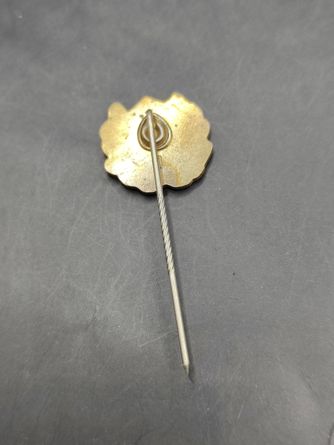 全场0元起拍 第41期 咸鱼国勋章拍卖专场 3月26日（周日）下午6：00开始 东德vdgb农民互助会奖章