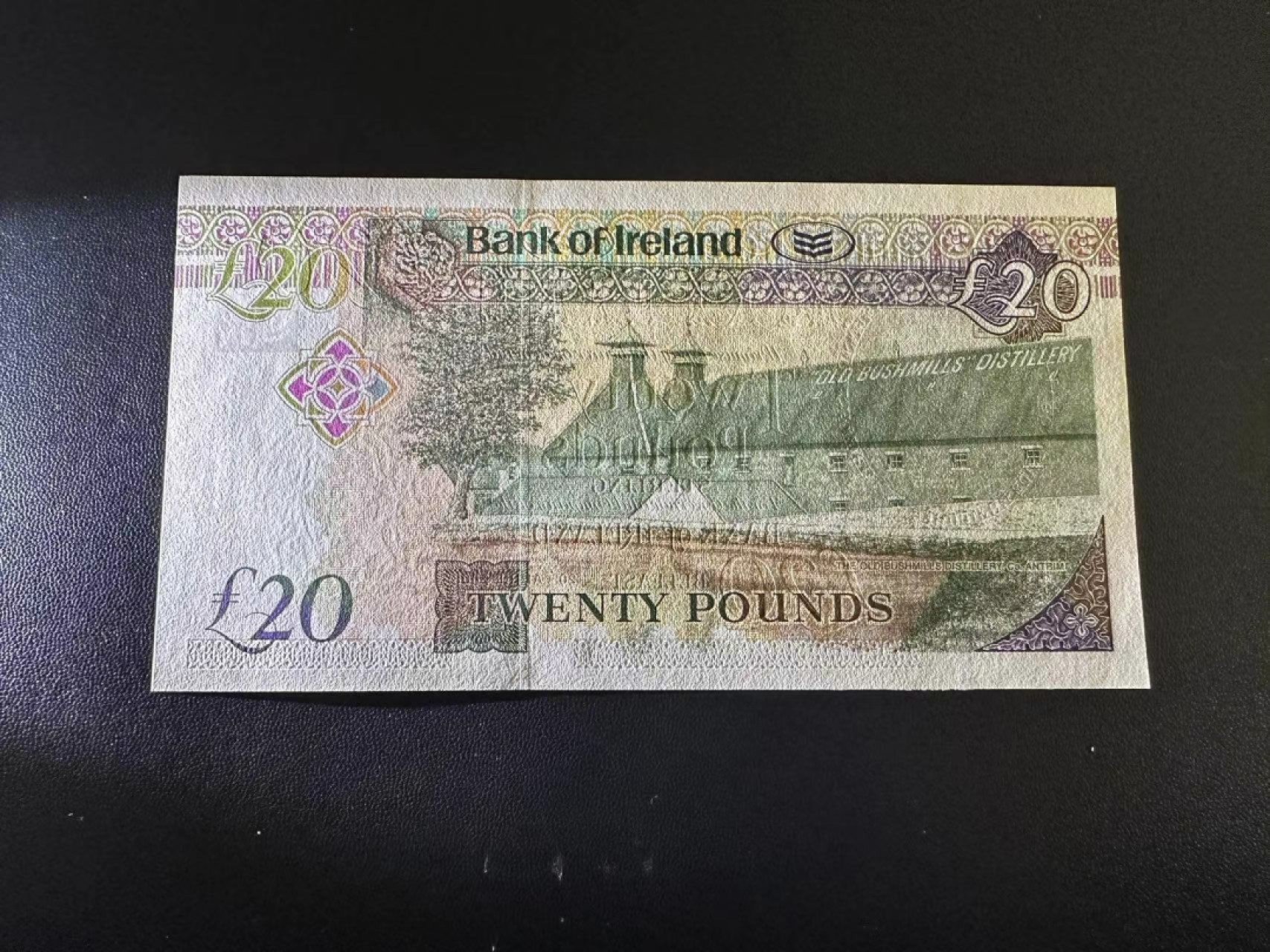 《外钞收藏家》第二百五十四期（连拍第二场） 英国（北爱尔兰）2008年 北爱尔兰20 BD 首冠 小号 纪念钞 --布什米尔斯400年 全新