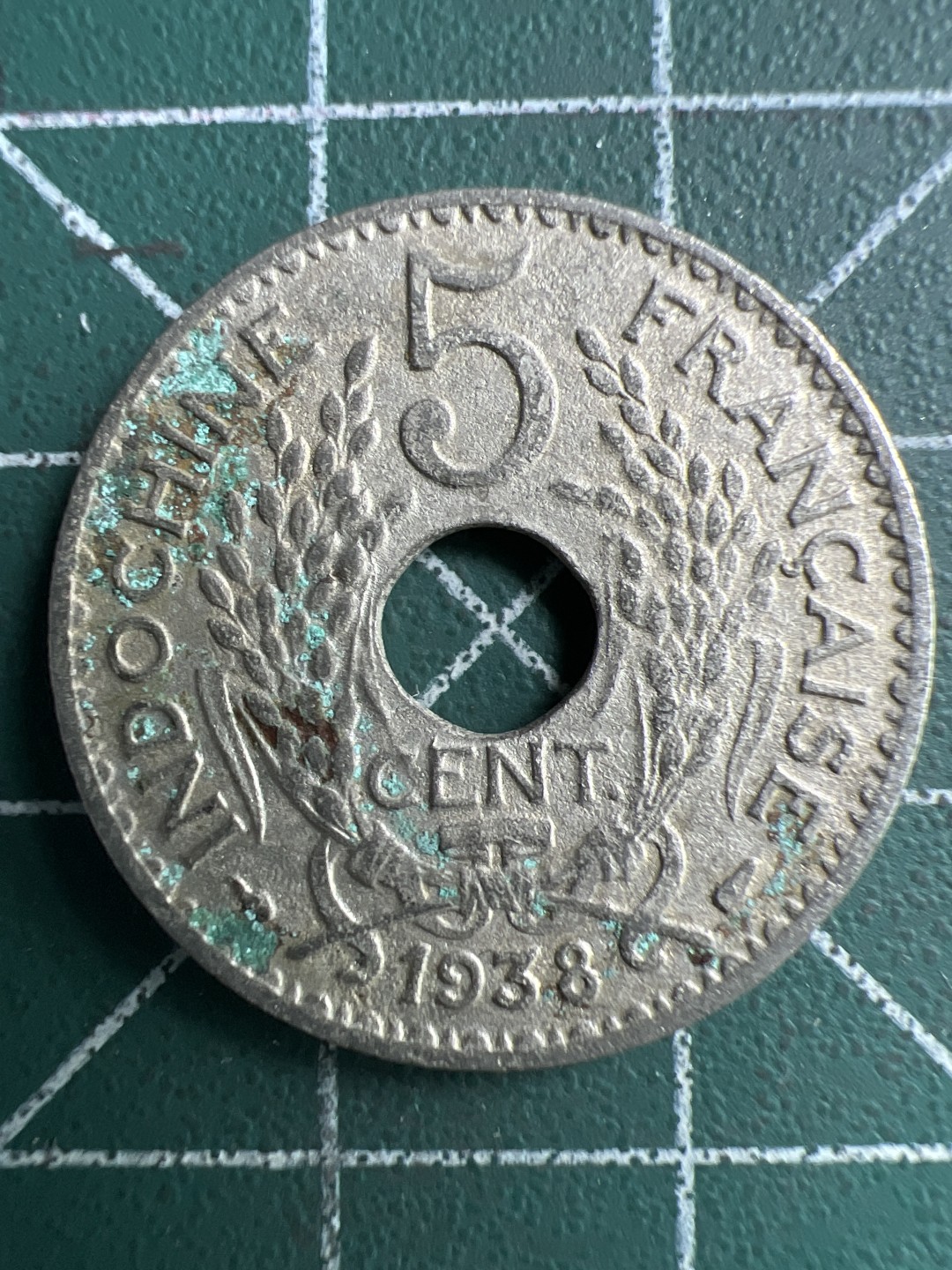 泡泡堂微拍第一百〇三幕硬币捡漏可累计专场👿👿，累计满二十元包邮，接受代拍业务 法属印度支那38年5分