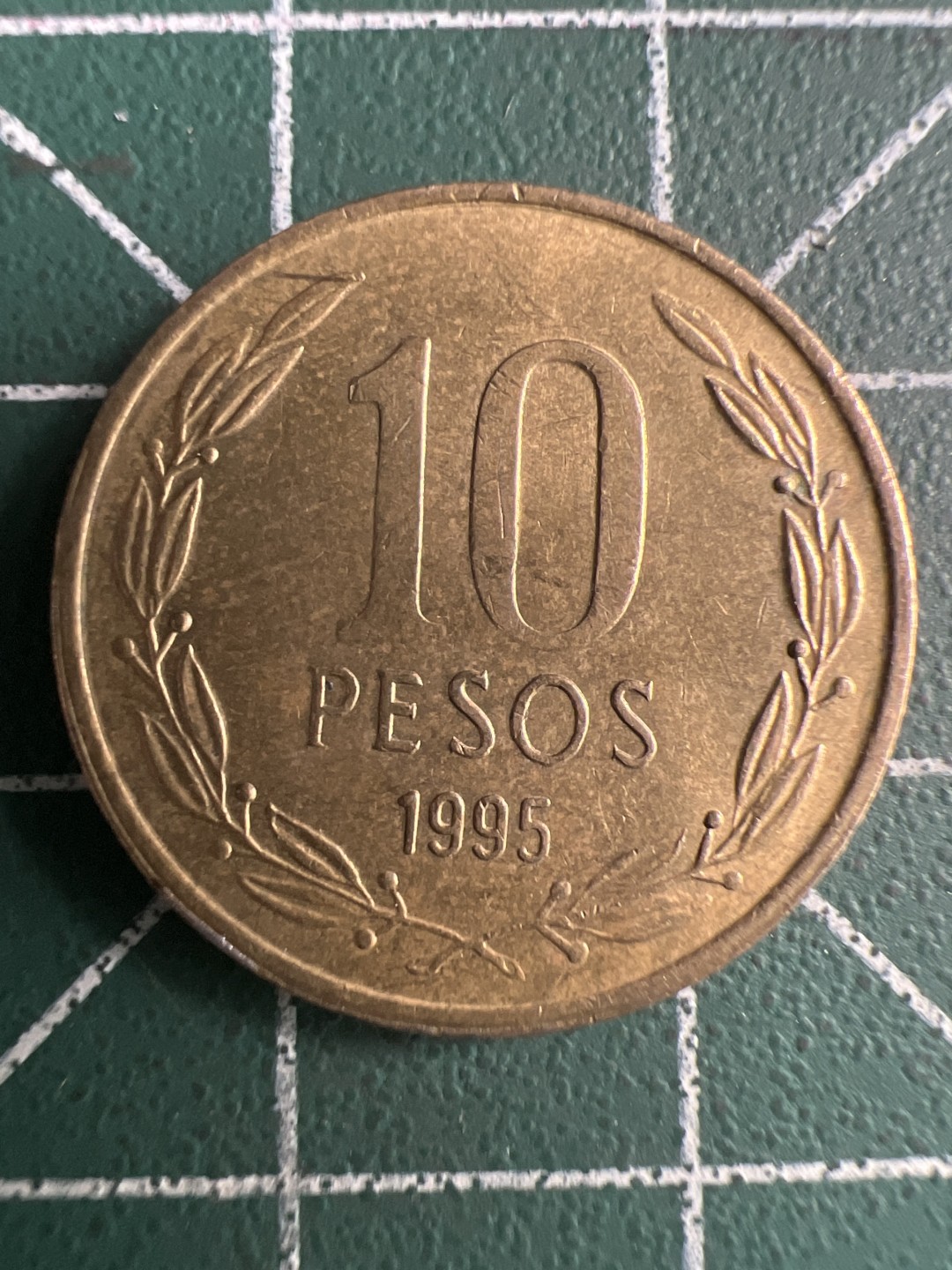 泡泡堂第279期  世界硬币 （无押金，捡漏，全场20包邮，偏远地区除外，接收代拍业务） 智利10比索