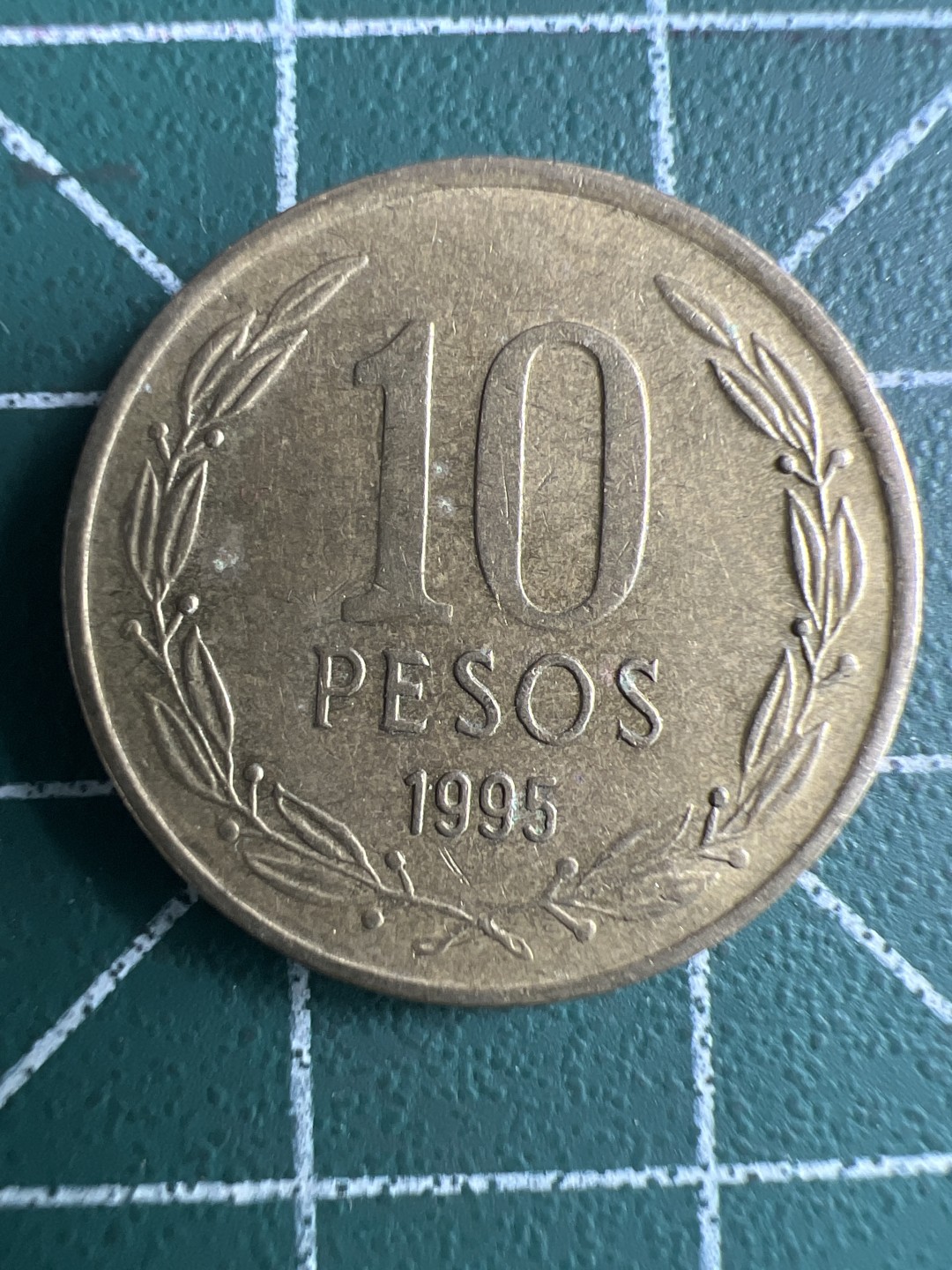 泡泡堂第259期  世界硬币 （无押金，捡漏，全场20包邮，偏远地区除外，接收代拍业务） 智利10比索