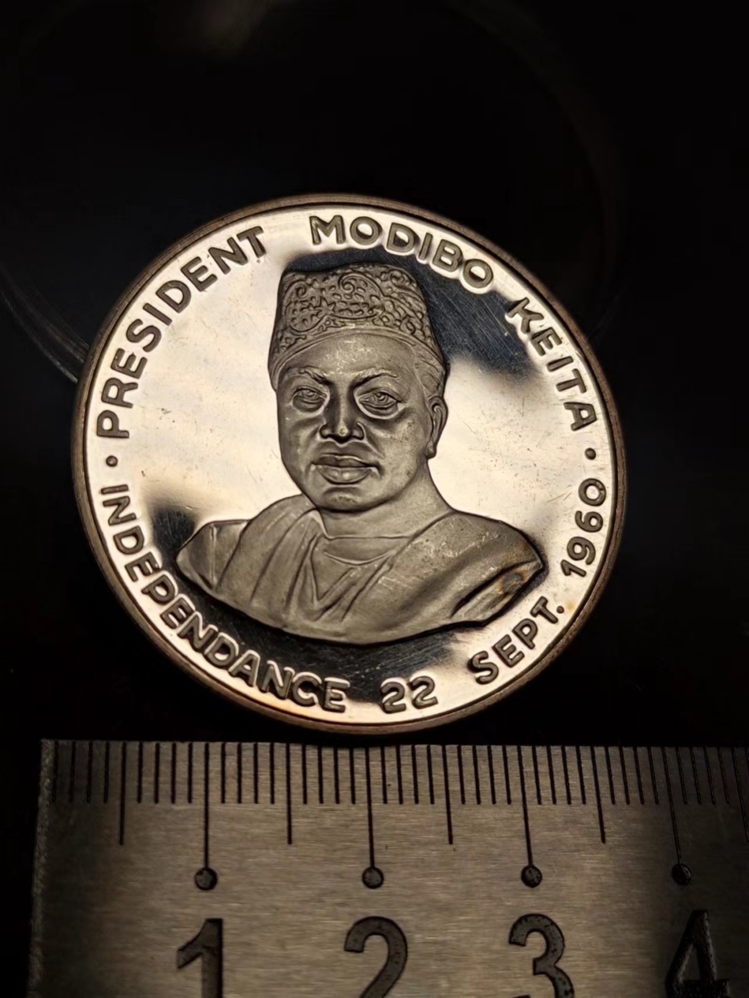 【8个洞收藏】第5场★0押0起一件包邮★银币专场（持续更新····） 7天连拍 精品 镜面proof 非洲马里10法郎精致银币 少见品种 1960年独立纪念币 这个国家基本很少有自己的硬币，有一个小氧化点，其他状态极好，银币发行就更少
