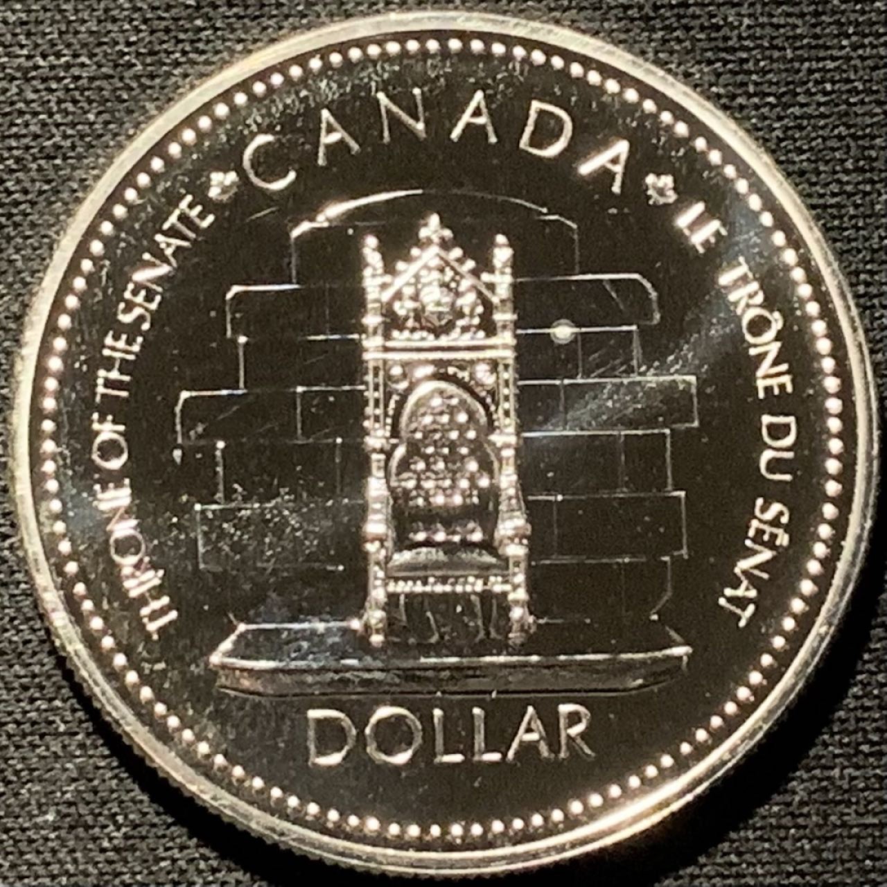 紫瑗钱币——第261期拍卖 加拿大 1977年 伊丽莎白二世银婚 1元 23.33克 0.5银 精制