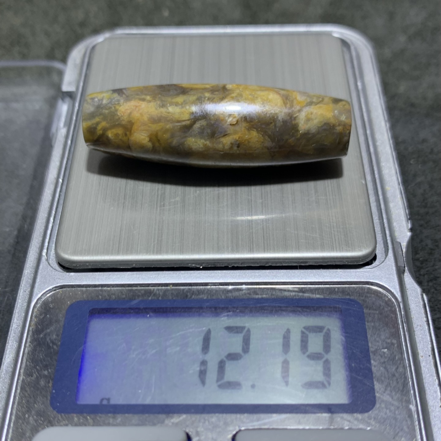 精美法螺石随形天珠一颗