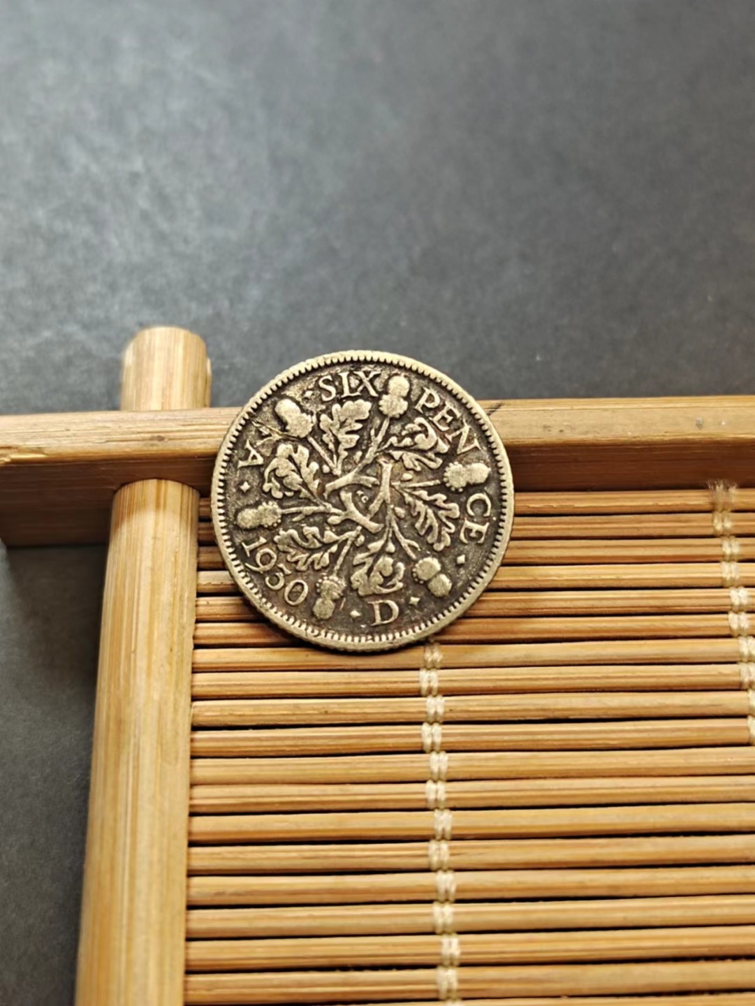 【8个洞收藏】第5场★0押0起一件包邮★银币专场（持续更新····） 7天连拍 英国6便士 小 银币一枚 乔治五世 品相如图