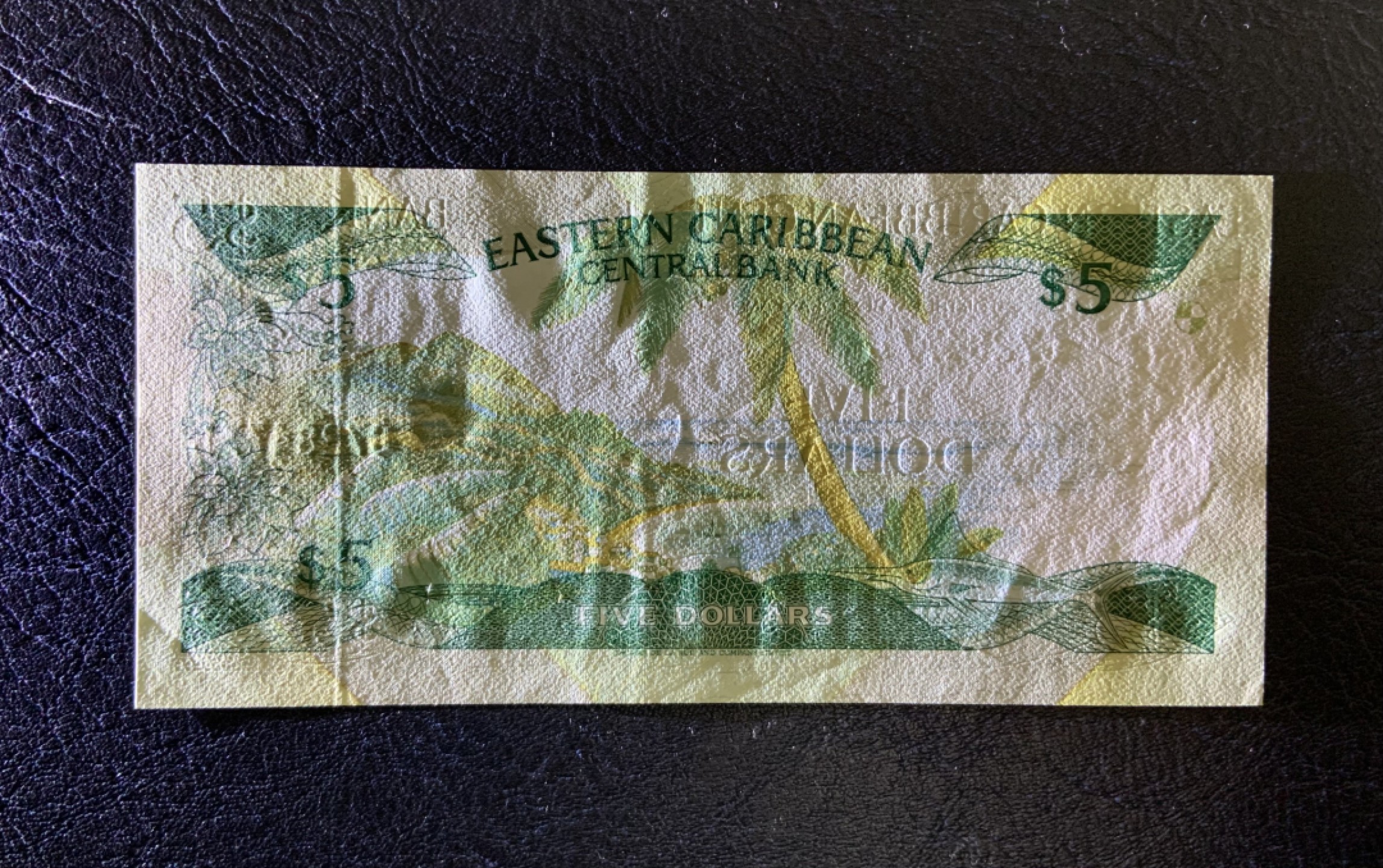 收藏联盟Quantum Auction 第243期拍卖 已更新 东加勒比国家/圣露西亚1986-88年5元 品相AU+ 小彩背版
