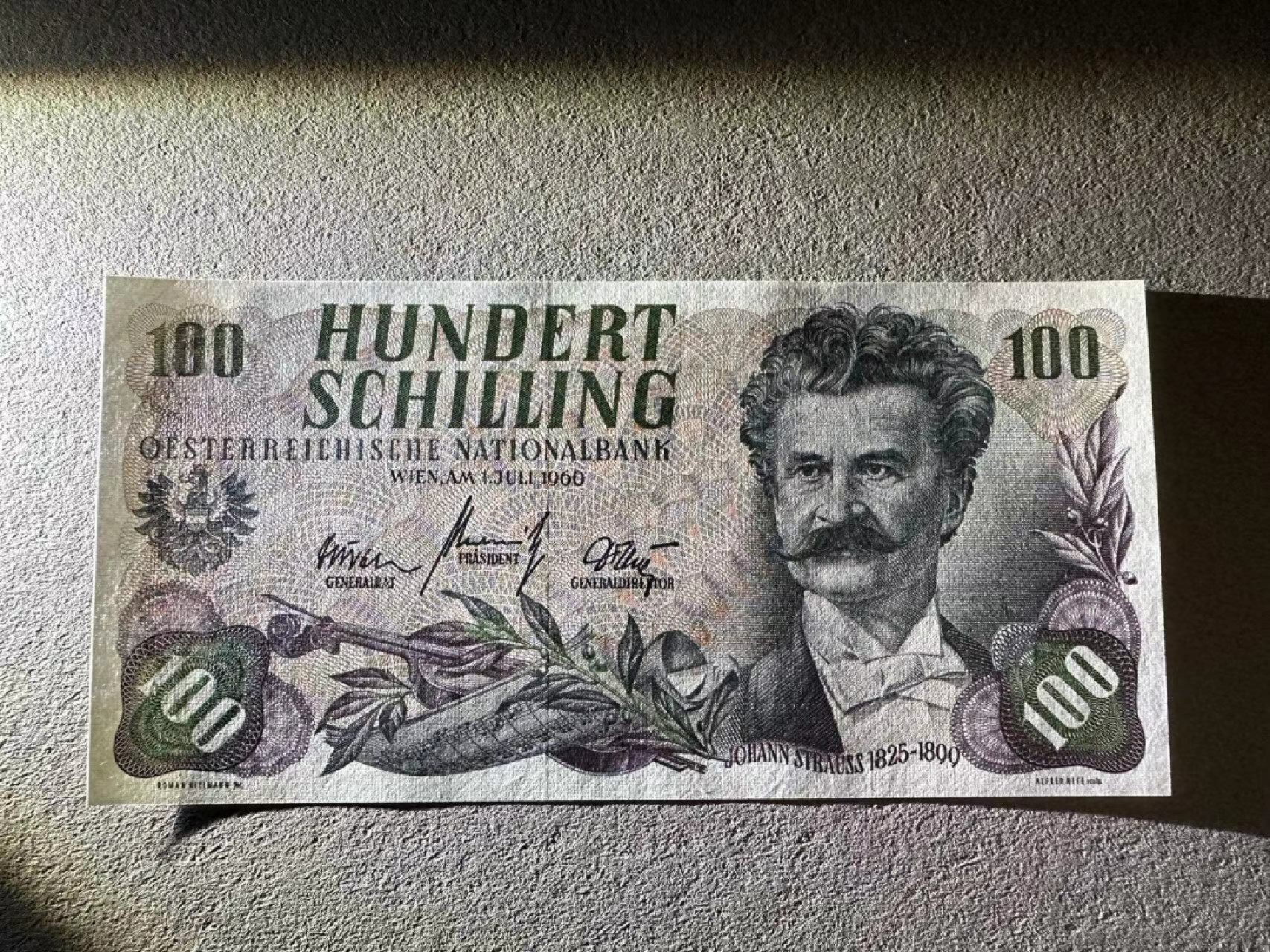 【Blue Auction】✨世界纸币精拍第306期——南越豹子【精】  奥地利 1960年100先令 斯特劳斯 UNC-