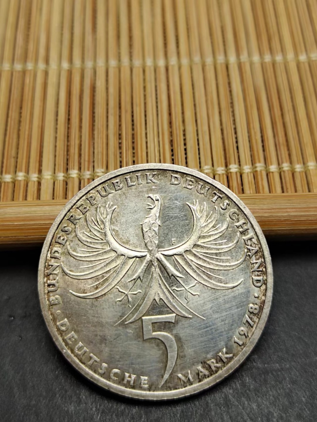 【8个洞收藏】第5场★0押0起一件包邮★银币专场（持续更新····） 7天连拍 1978年 德国 炸毛鹰 5马克  银币