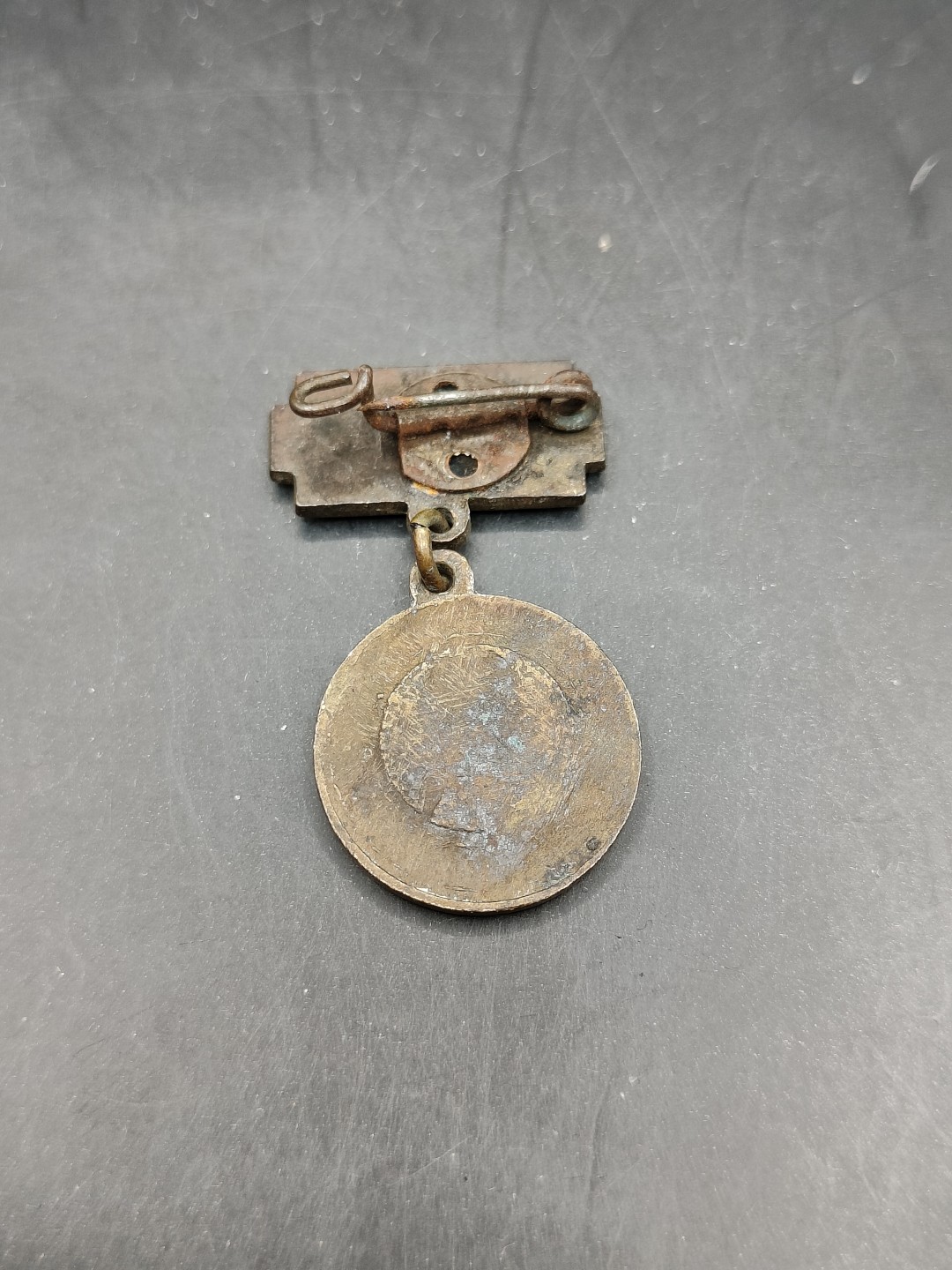 全场0元起拍 第42期 咸鱼国勋章拍卖专场 3月29日（周三）下午6：00开始