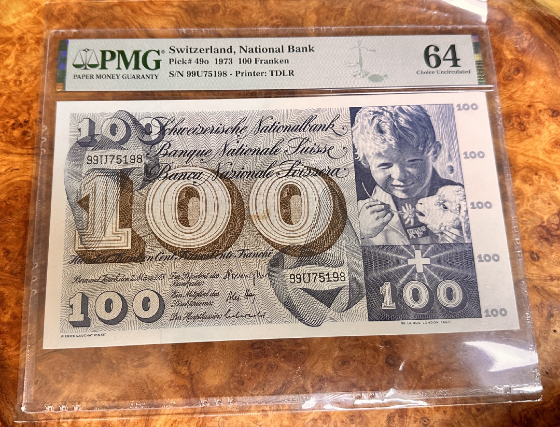 Chase Auction 第20期 - - 外钞、民国钞和人民币混合场！ 1973年瑞士100法郎，PMG64，圣马丁割袍！