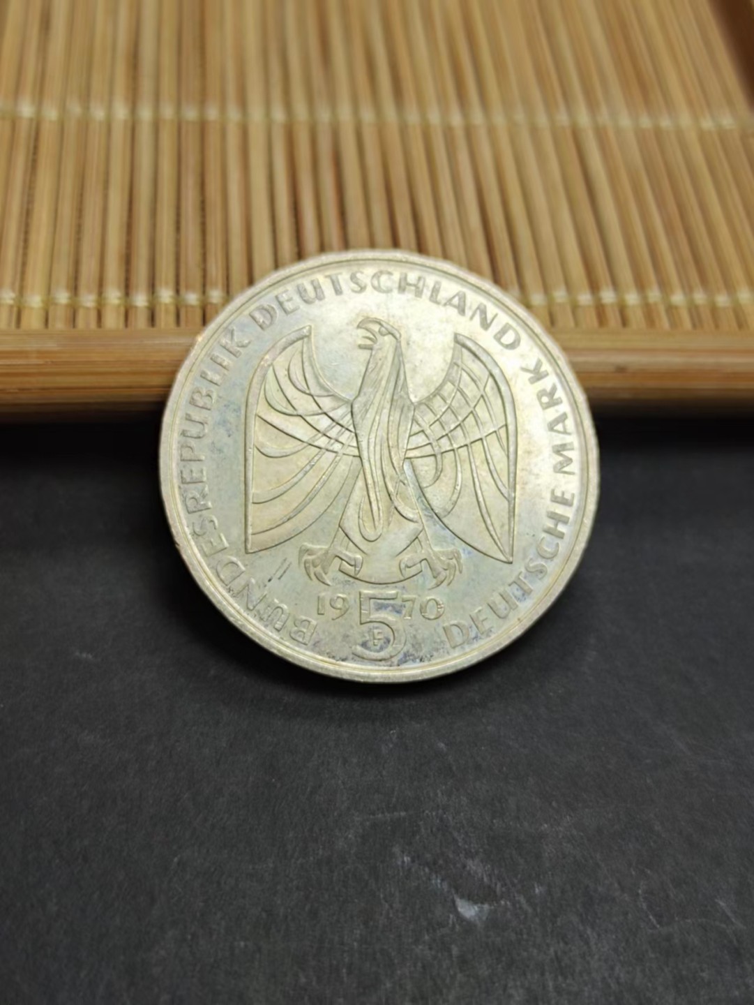 【8个洞收藏】第5场★0押0起一件包邮★银币专场（持续更新····） 7天连拍 1970年 德国5马克 银币 ，贝多芬诞辰200年，11.2克