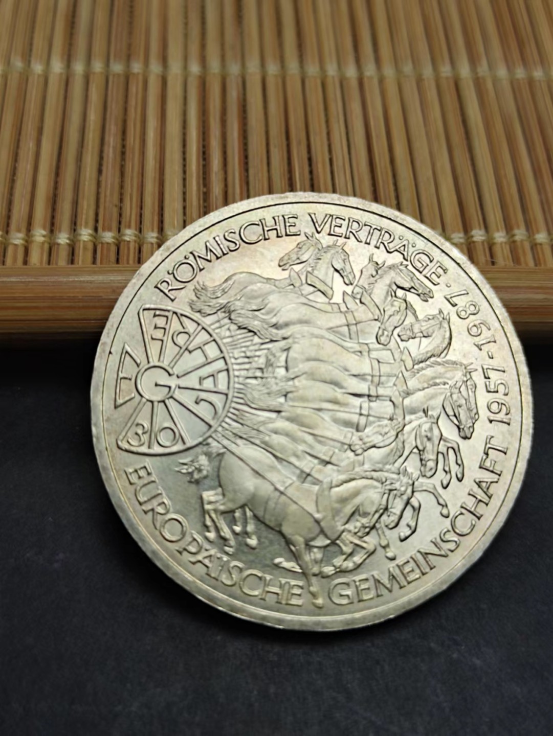 【8个洞收藏】第5场★0押0起一件包邮★银币专场（持续更新····） 7天连拍 德国万马奔腾的大银币 1987年 罗马条约300周年10马克银币