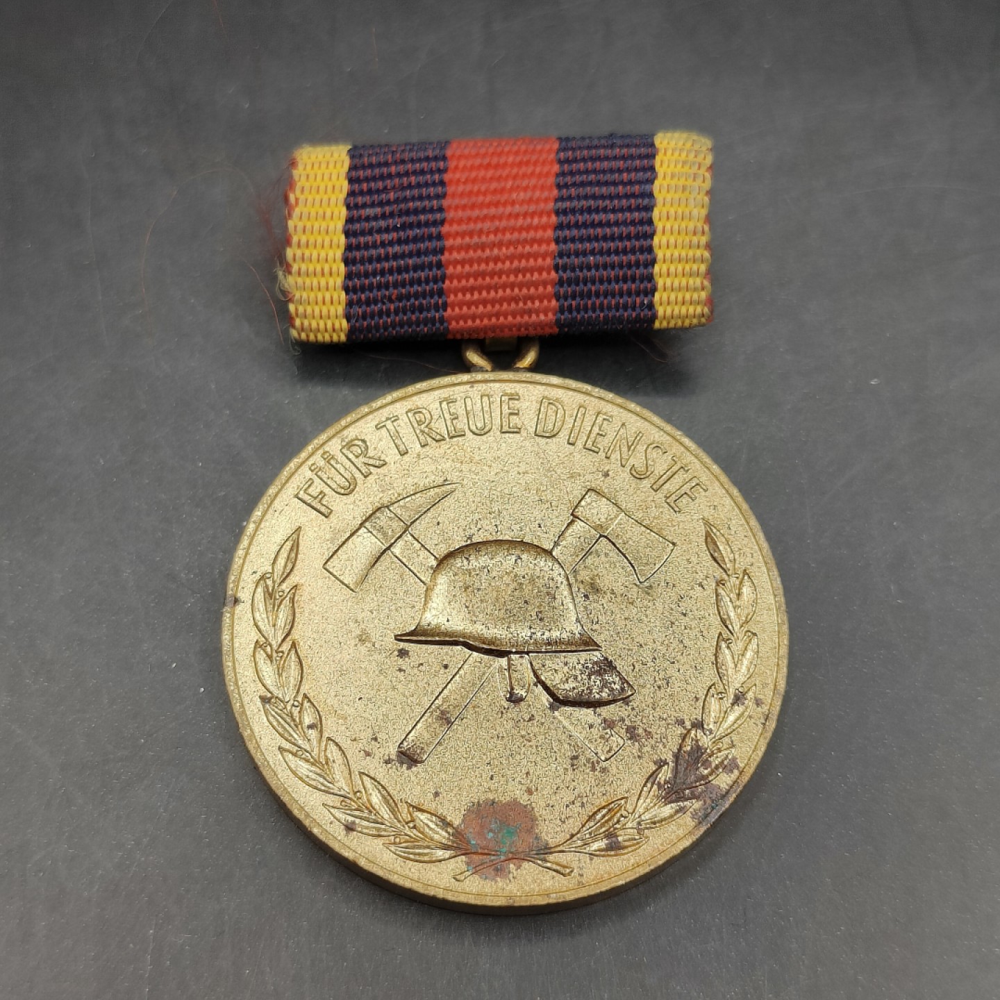 全场0元起拍 第42期 咸鱼国勋章拍卖专场 3月29日（周三）下午6：00开始