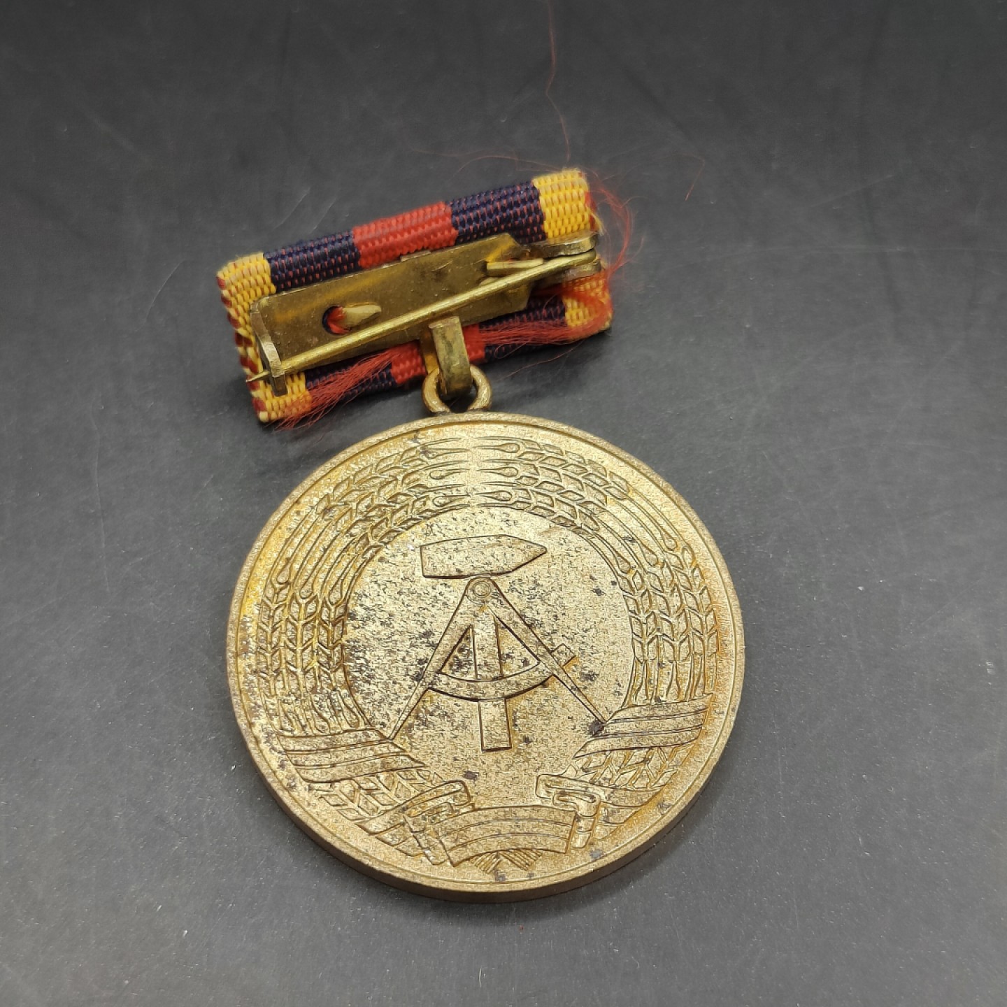 全场0元起拍 第42期 咸鱼国勋章拍卖专场 3月29日（周三）下午6：00开始