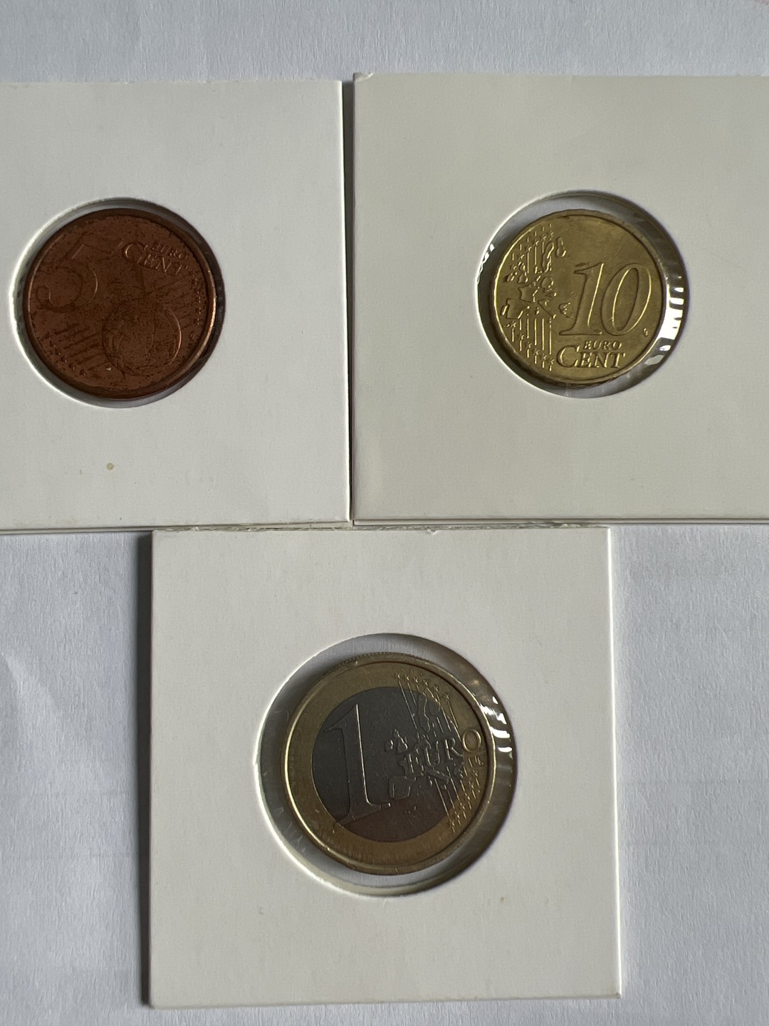 泡泡堂微拍第一 一〇幕硬币捡漏可累计专场👿👿，累计满二十元包邮，接受代拍业务 德国2002G三枚