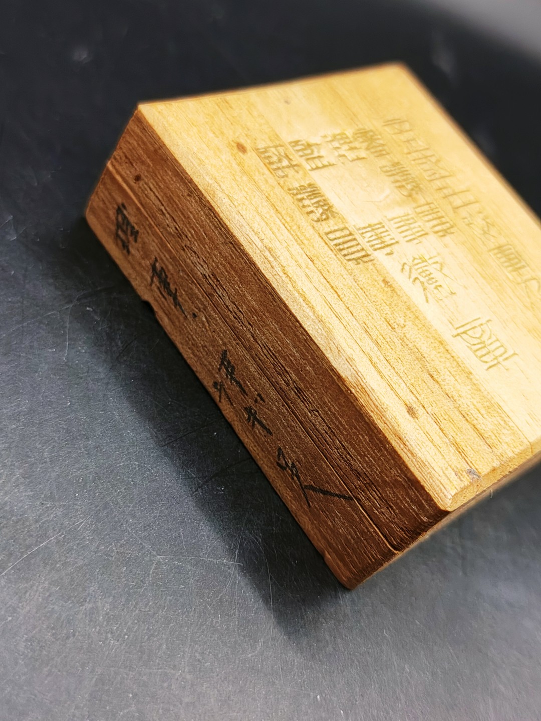 全场0元起拍 第42期 咸鱼国勋章拍卖专场 3月29日（周三）下午6：00开始