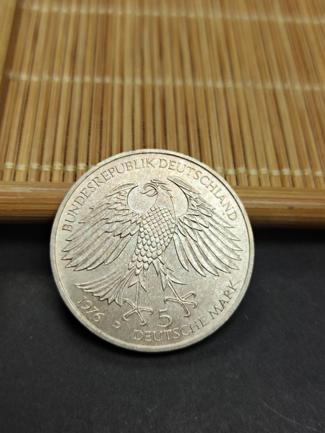 【8个洞收藏】第5场★0押0起一件包邮★银币专场（持续更新····） 7天连拍 德国1976年 5马克银币 肖森300周年纪念银币 11.2克