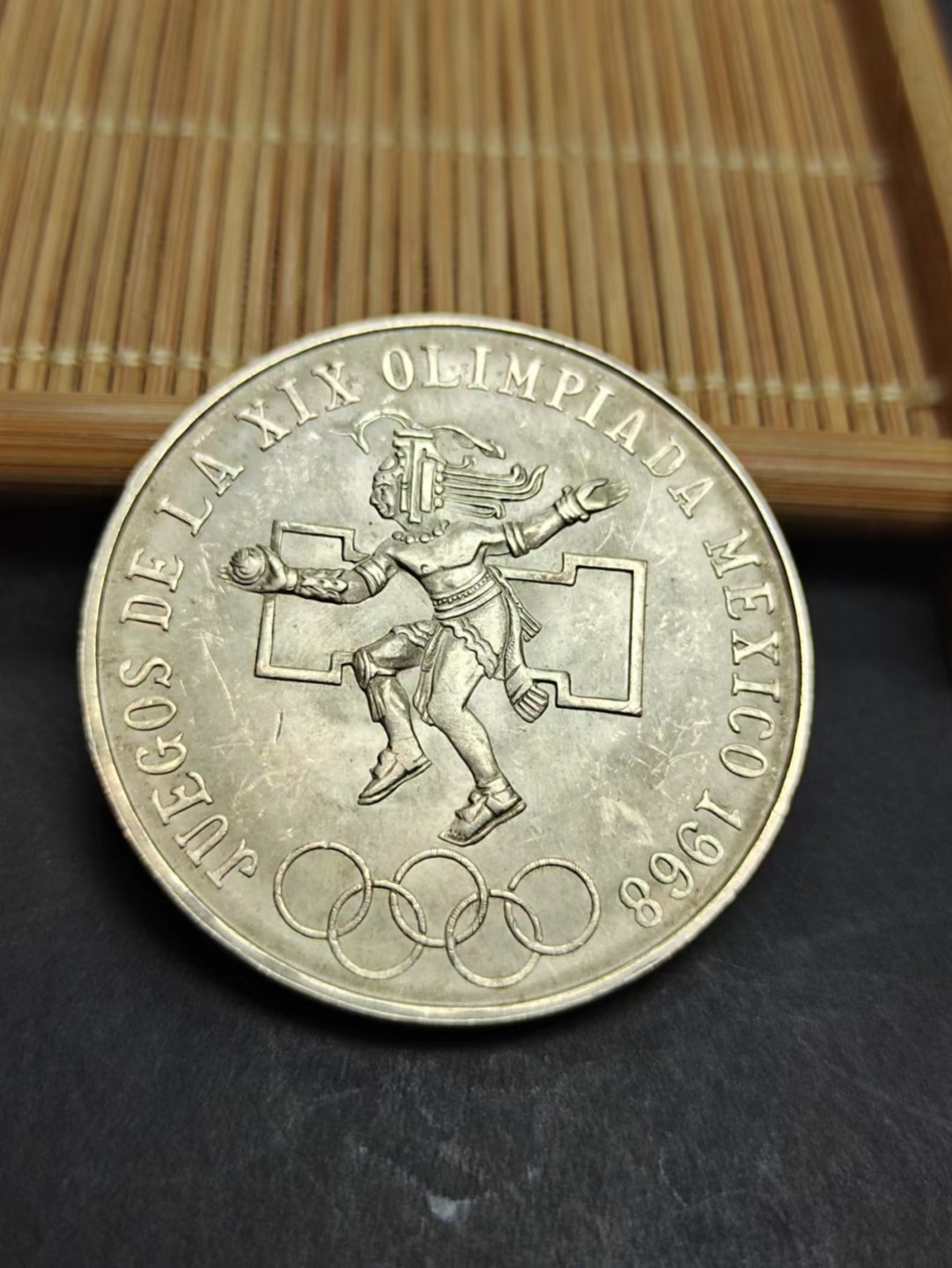 【8个洞收藏】第5场★0押0起一件包邮★银币专场（持续更新····） 7天连拍 墨西哥1968年 玛雅奥运银币 11.3克 25比索 经典的玛雅文化题材