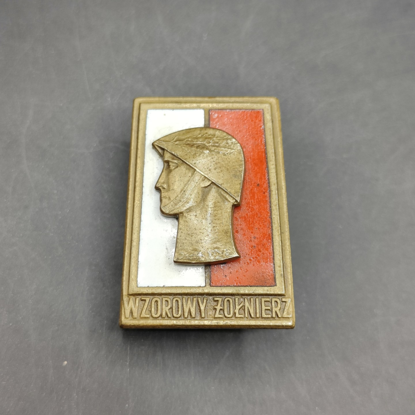 全场0元起拍 第42期 咸鱼国勋章拍卖专场 3月29日（周三）下午6：00开始