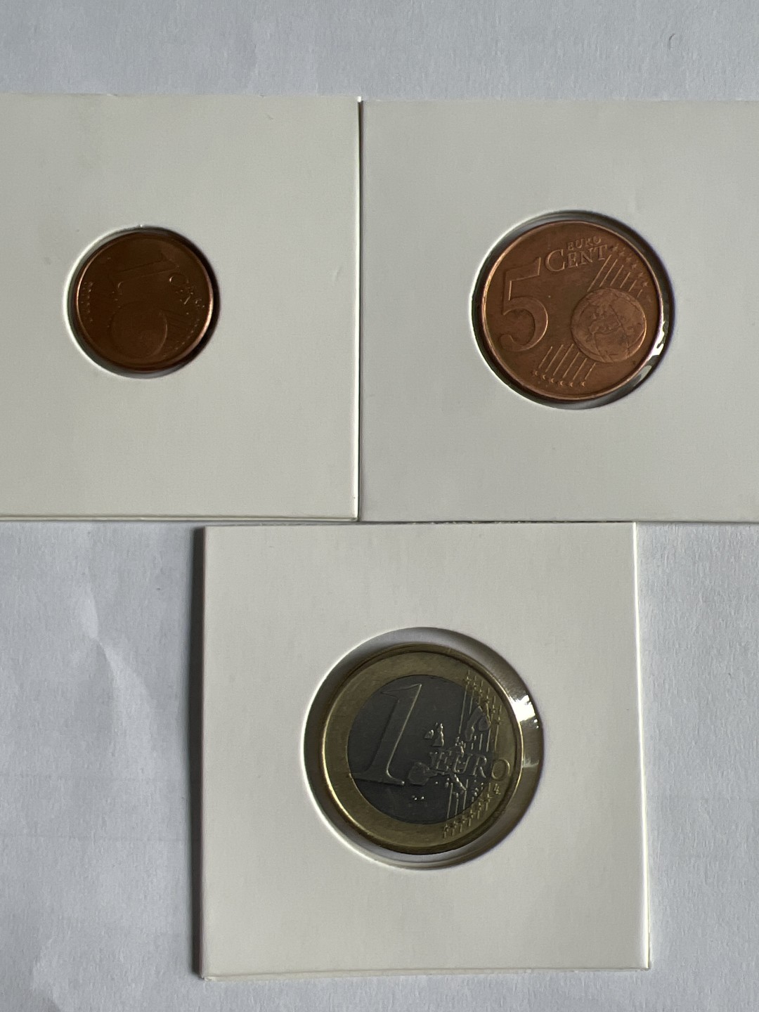 泡泡堂微拍第一 一〇幕硬币捡漏可累计专场👿👿，累计满二十元包邮，接受代拍业务 荷兰2001年三枚