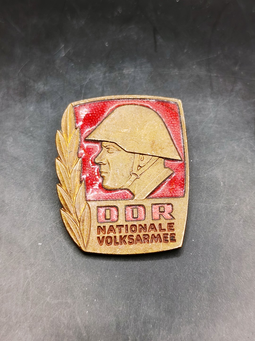 全场0元起拍 第42期 咸鱼国勋章拍卖专场 3月29日（周三）下午6：00开始