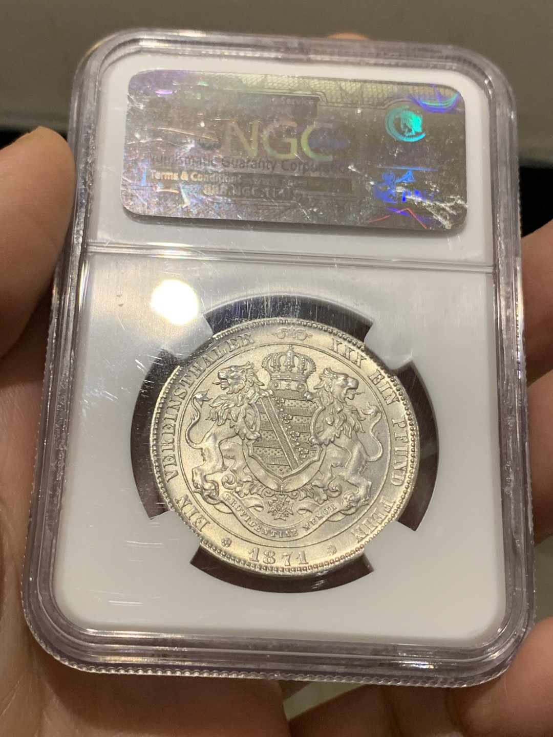 《竞宝斋》第147场-周日，周一 2场 (全场包邮) 高分收藏级！NGC-MS65 德国 1871B 萨克森双狮1泰勒银币 霜光冷峻 细节完美 十字转光 真正GEM级别