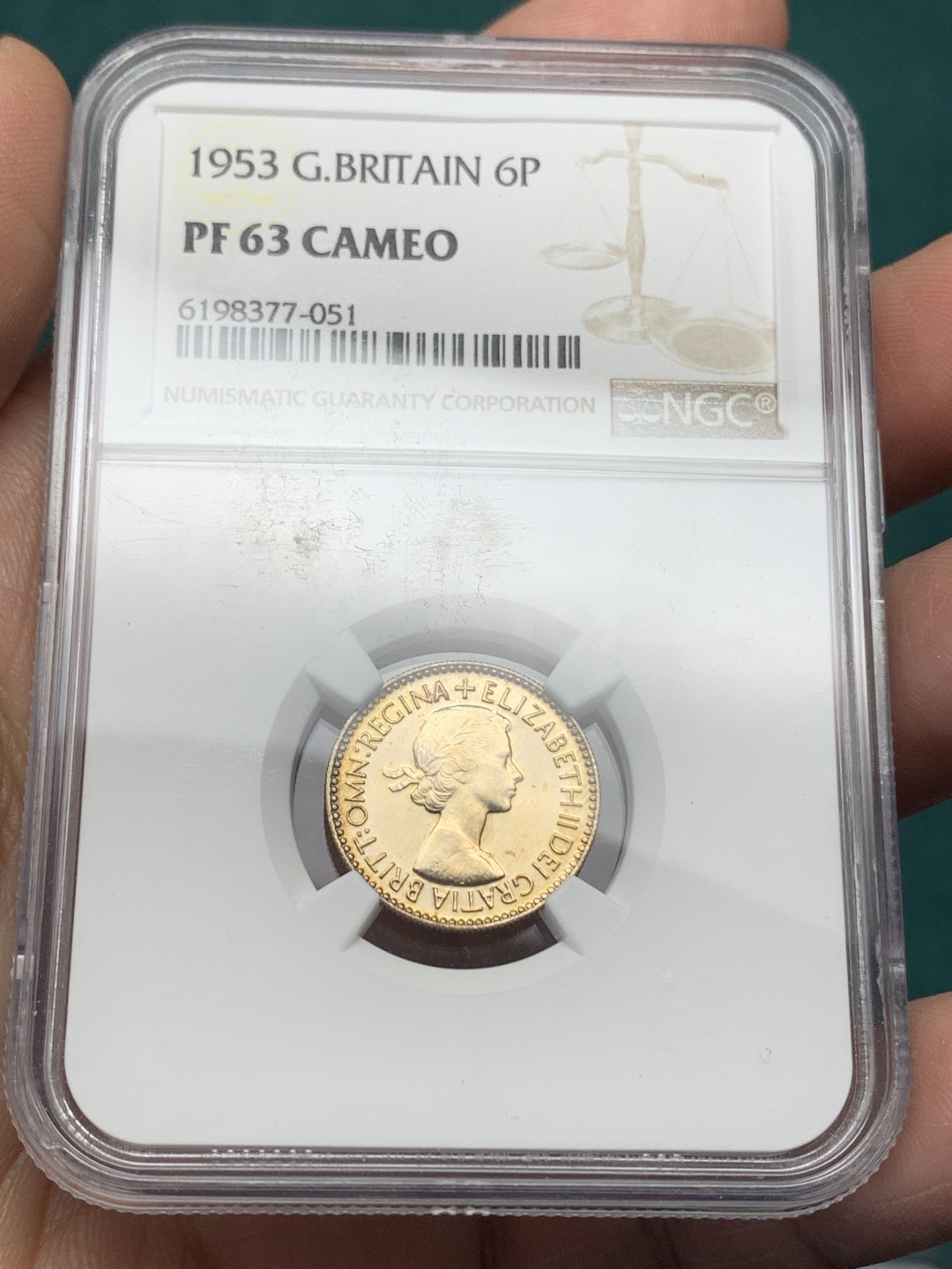 《竞宝斋》第147场-周日，周一 2场 (全场包邮) NGC-PF63CA 1953年英国伊丽莎白二世加冕首年精制6便士，带cameo