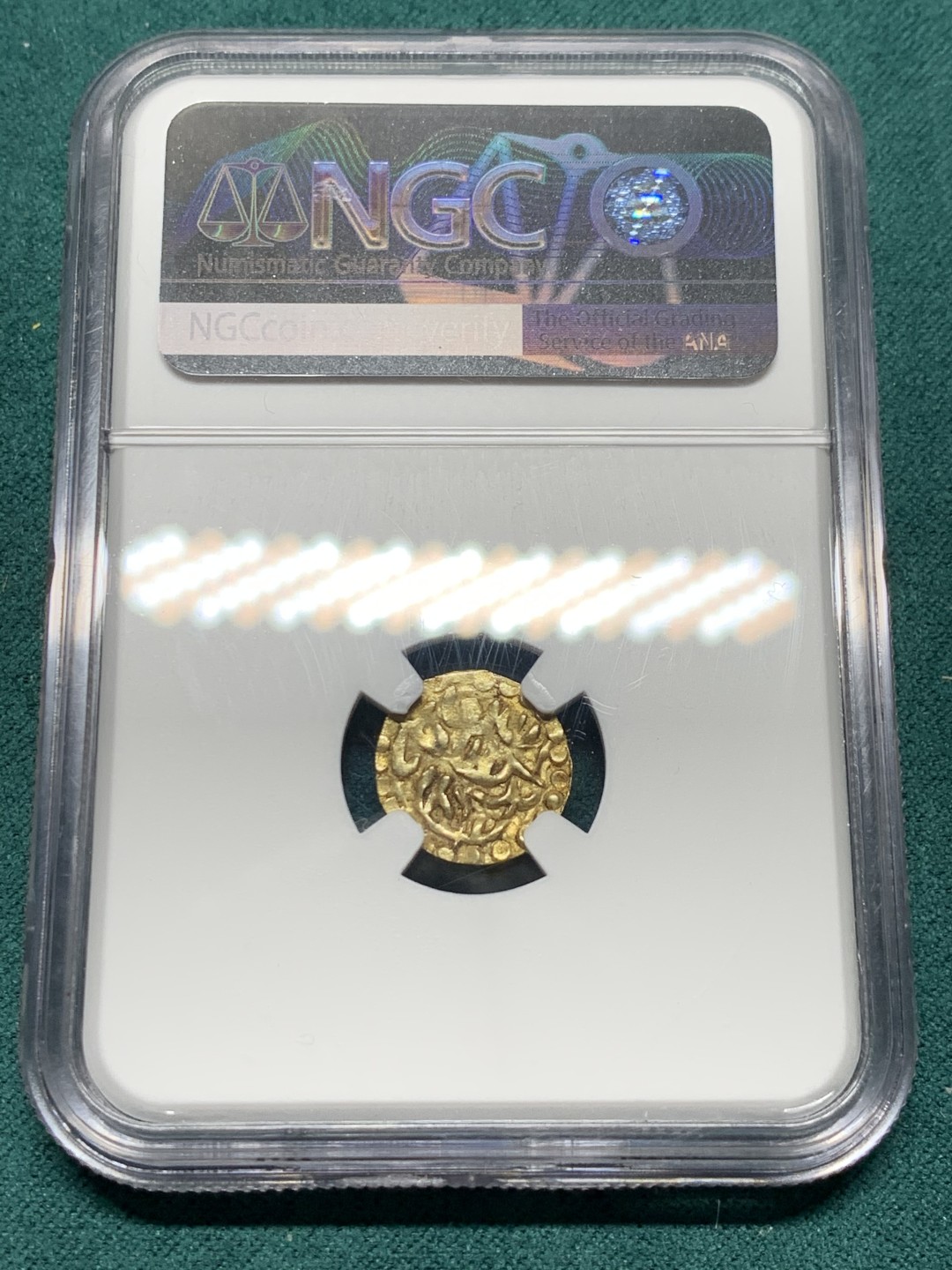 《竞宝斋》第147场-周日，周一 2场 (全场包邮) NGC-AU53 印度尼西亚AH1016年 伊斯坎达·慕达 金币1KUPANG 稀少品种