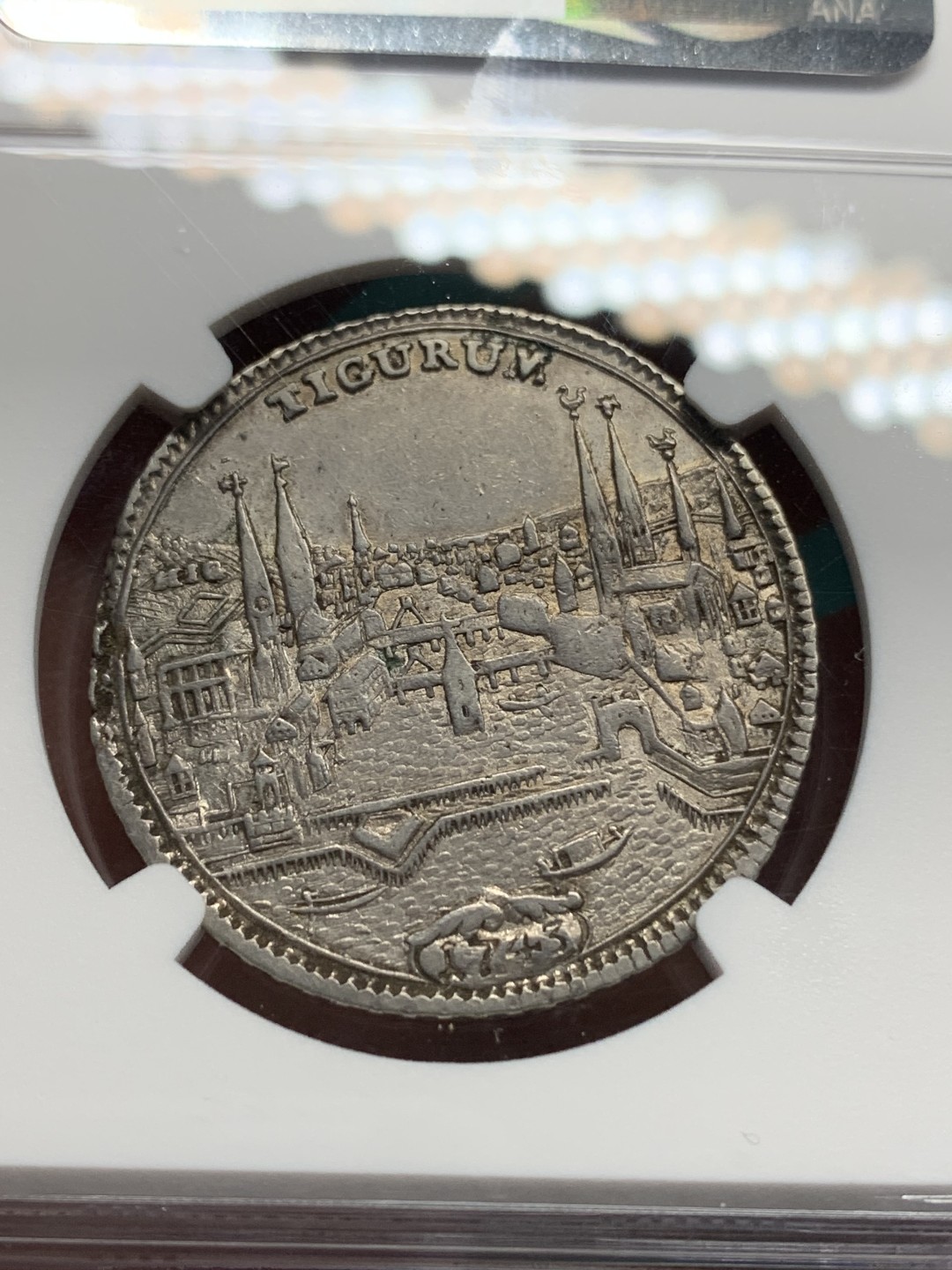 《竞宝斋》第147场-周日，周一 2场 (全场包邮) NGC-XF45 瑞士苏黎世1743年城市景观半泰勒银币