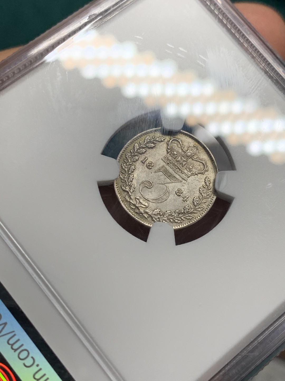 《竞宝斋》第147场-周日，周一 2场 (全场包邮) NGC MS 63 1884年英国小维3便士银币 五彩包浆状态好