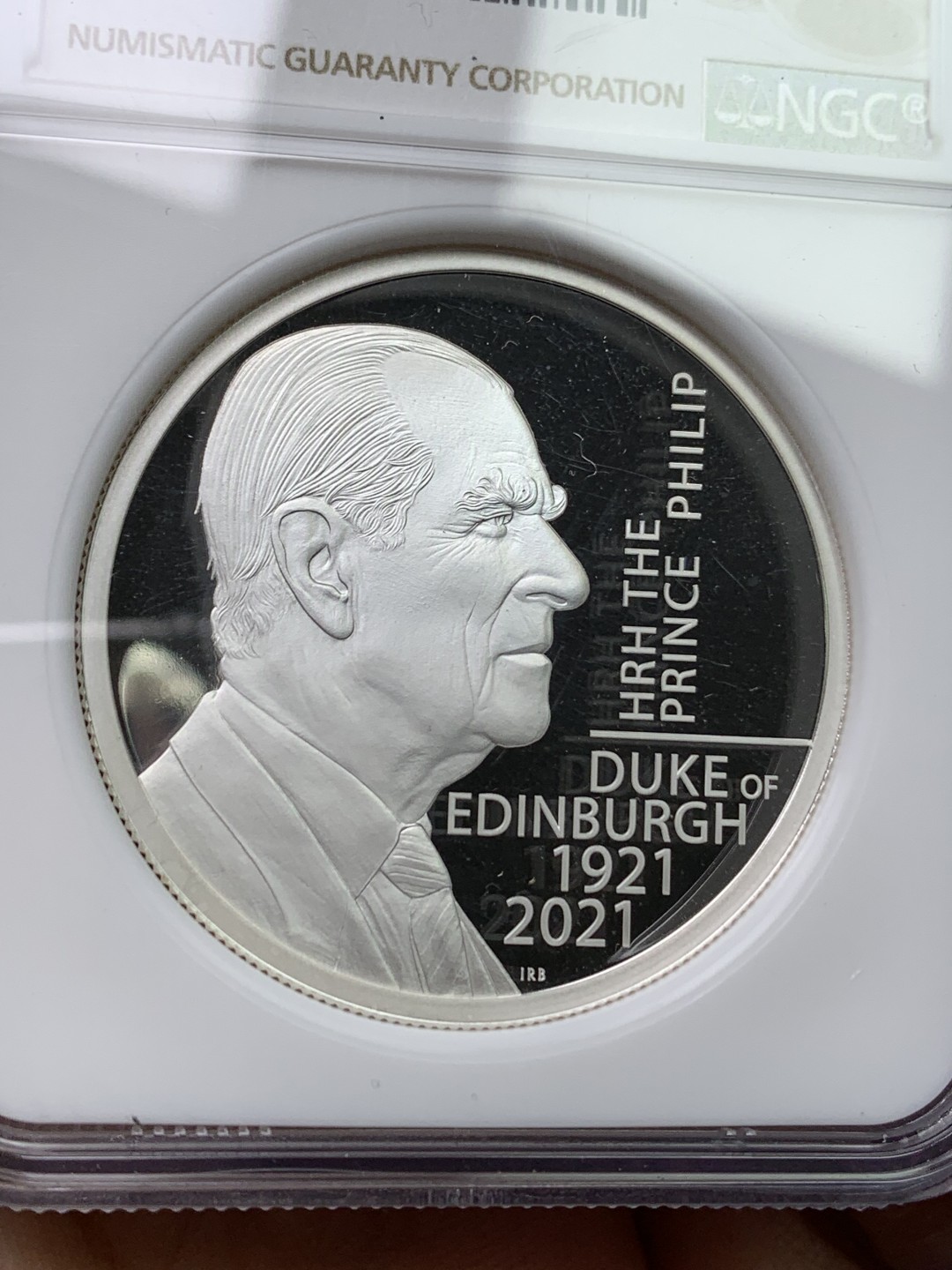 《竞宝斋》第147场-周日，周一 2场 (全场包邮) NGC-PF69UC 英国 2021年 菲利普亲王 女王夫妇各占一面 2OZ（62.2克）精制比1OZ少很多 满分仅7枚 盒证齐全