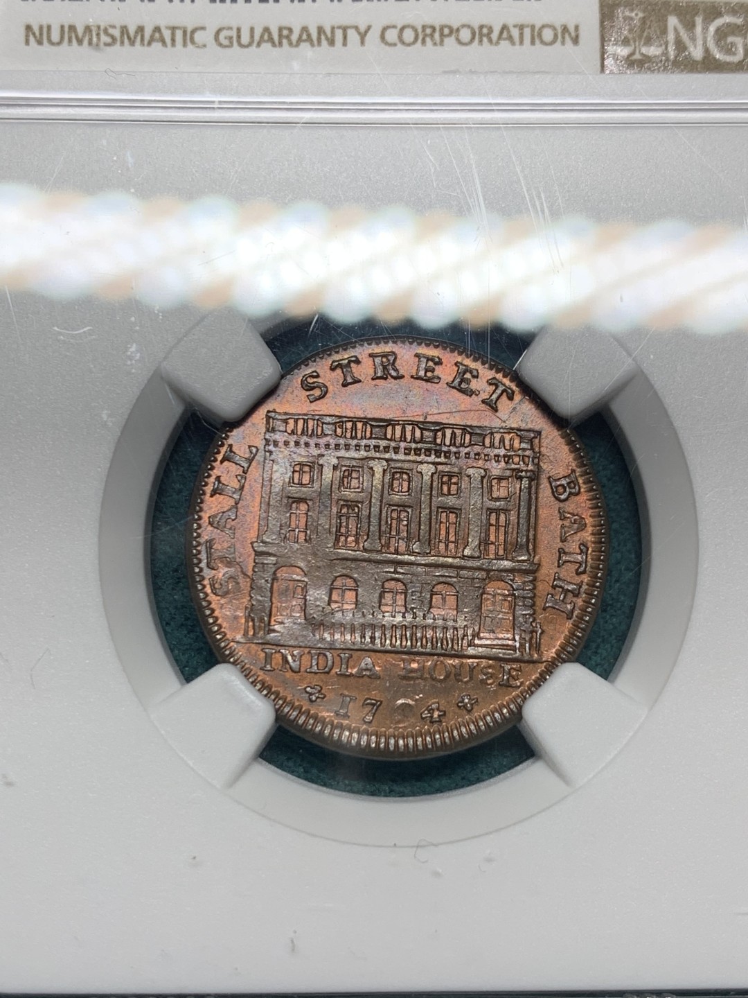 《竞宝斋》第147场-周日，周一 2场 (全场包邮) NGC MS66 英国巴斯 1794年 1法新代用币 非常少见的汉语元素，少见RB状态，唯一冠军分