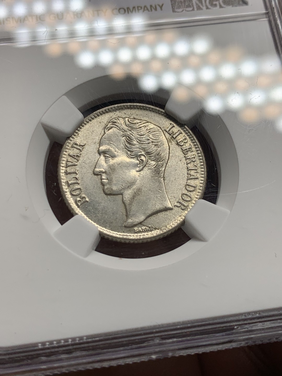 《竞宝斋》第147场-周日，周一 2场 (全场包邮) NGC-MS63 委内瑞拉1954年 1玻利瓦尔银币 原光好品