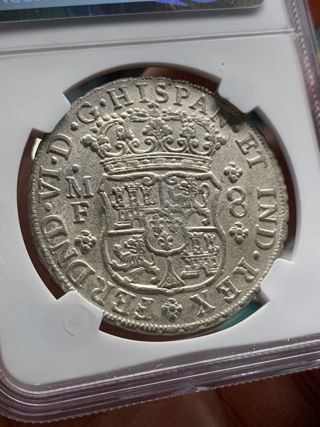 《竞宝斋》第147场-周日，周一 2场 (全场包邮) NGC-MS61 墨西哥 地球双柱 1750 8 里亚尔 原味高品 正反深打 不光分数够 状态也极好 比起1754的窖藏年份少很多