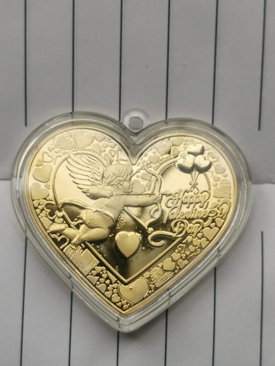 520熊猫心形镀金爱情纪念章.直径40MM.全新塑封包装单枚12元. - 520熊猫心形镀金爱情纪念章.直径40MM.全新塑封包装.