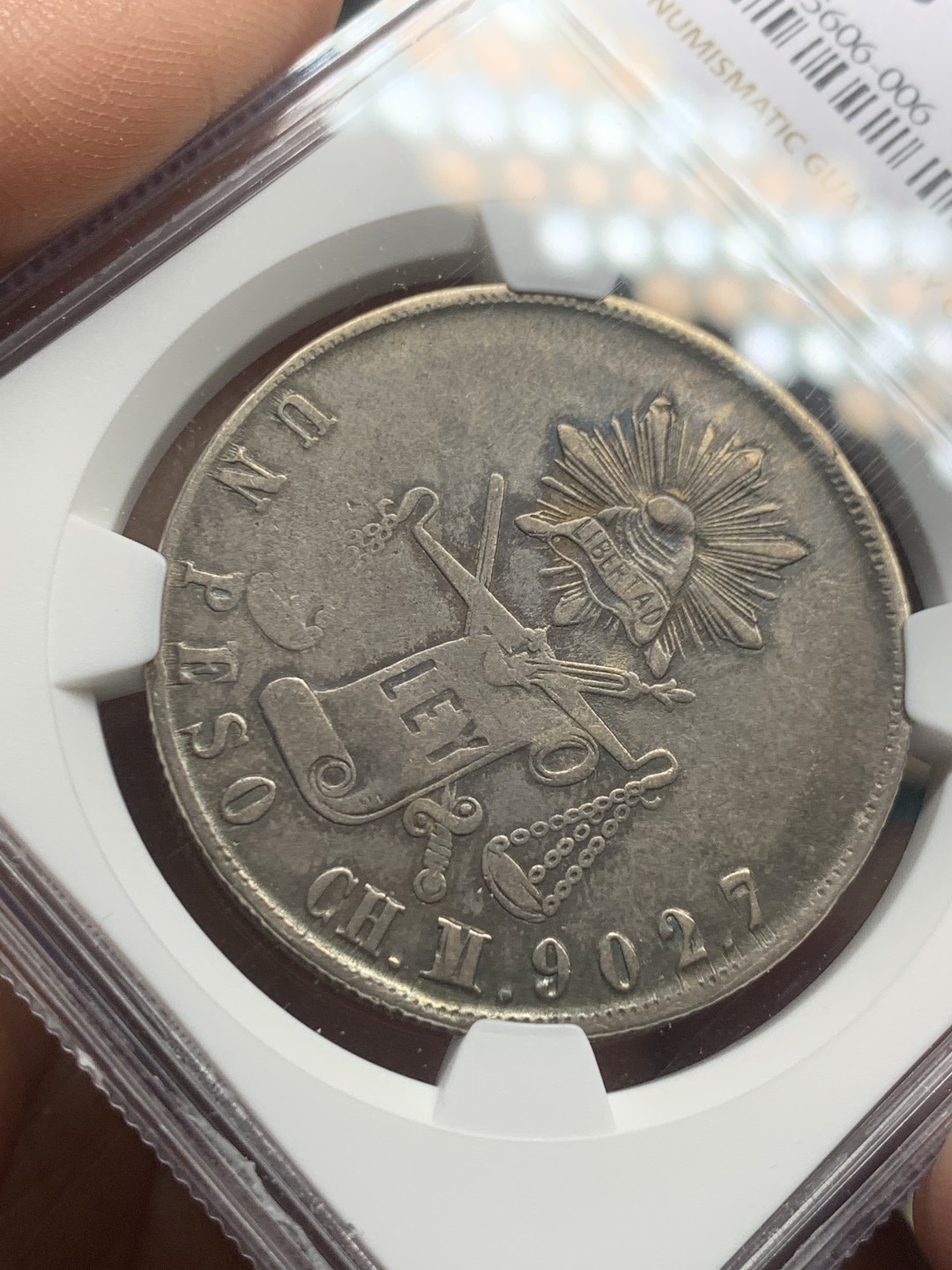 《竞宝斋》第147场-周日，周一 2场 (全场包邮) NGC-XF45墨西哥1872年1比索天枰鹰洋 CH厂原味好状态