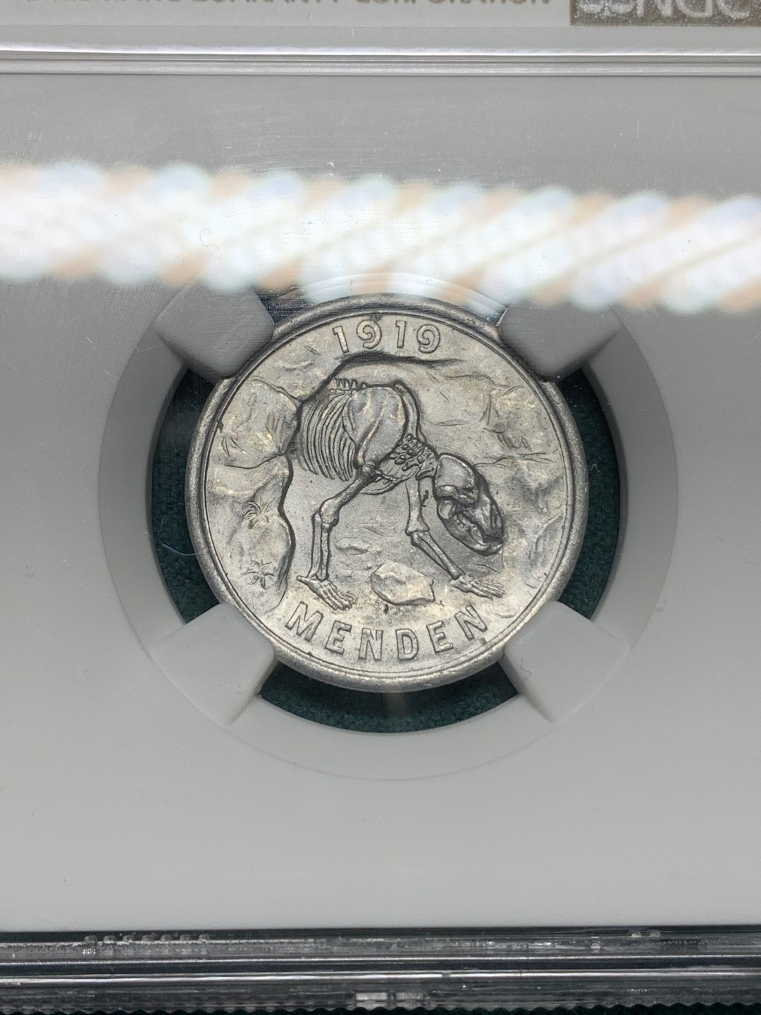 《竞宝斋》第147场-周日，周一 2场 (全场包邮) NGC-MS63 德国 1920/1919年 紧急状态时期门登洞熊  50芬尼 德紧小名誉品 状态非常棒