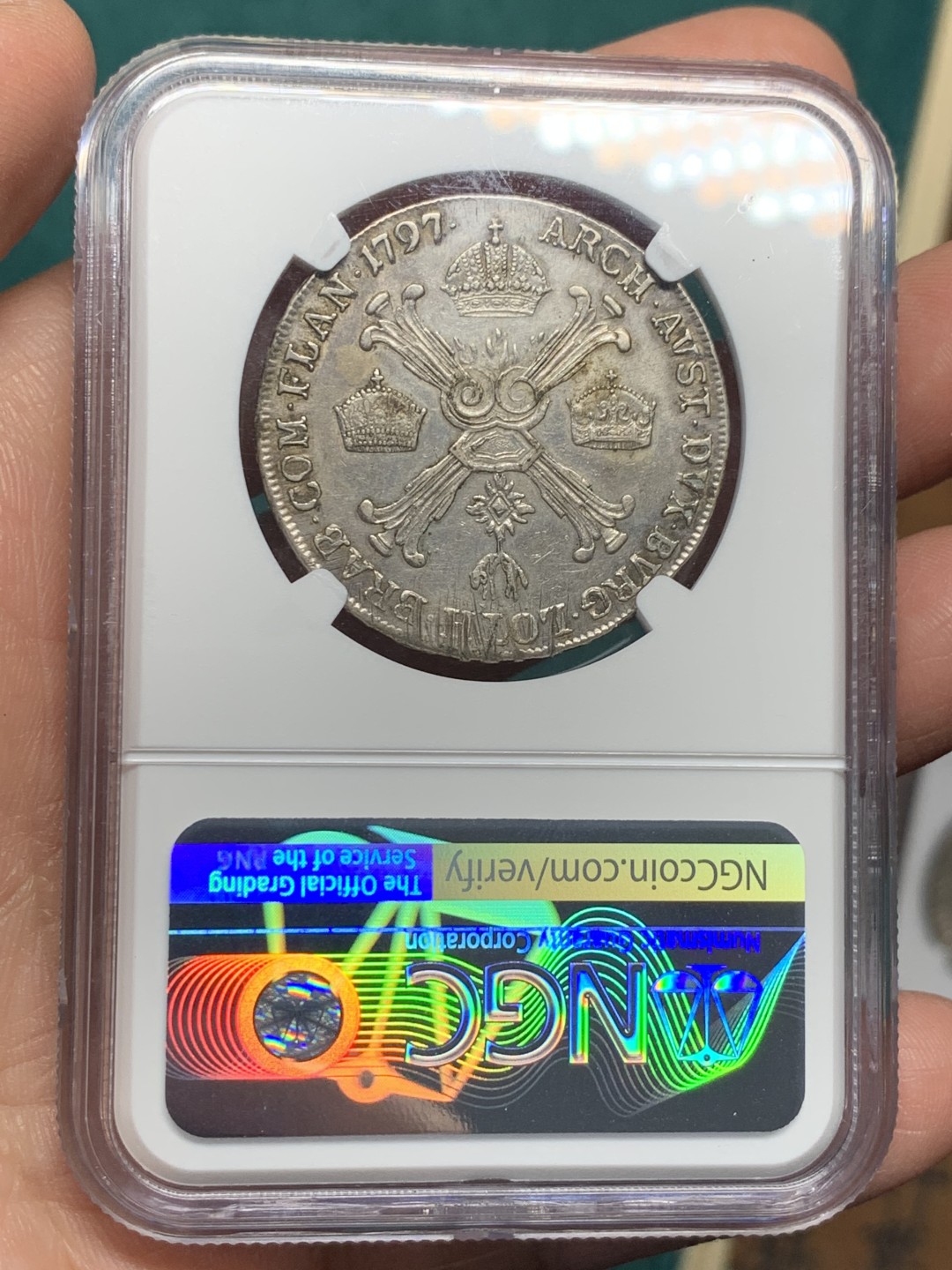 《竞宝斋》第147场-周日，周一 2场 (全场包邮) NGC-XF 1797年 奥属尼德兰 弗朗茨二世1/2泰勒  神罗末代皇帝 背面的状态非常好，皇冠十字高点俱在，细节超赞