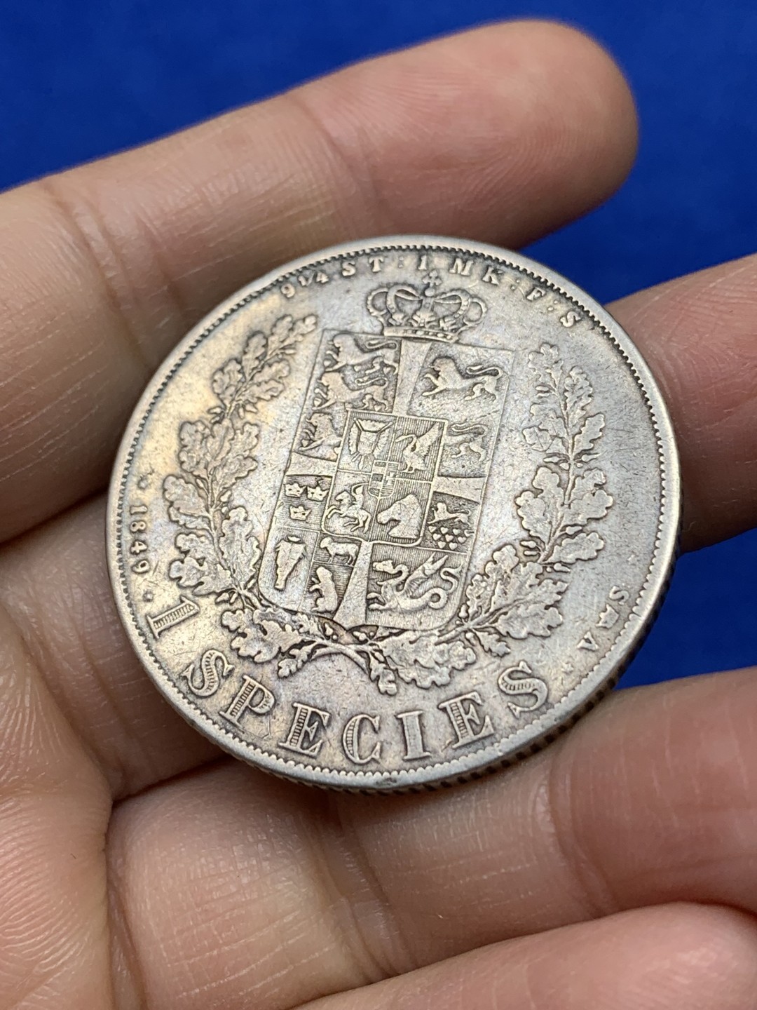 《竞宝斋》第147场-周日，周一 2场 (全场包邮) 丹麦 1849年 弗朗西斯七世SP达勒 28克少见北欧大主币 边齿浑厚 边齿浑厚