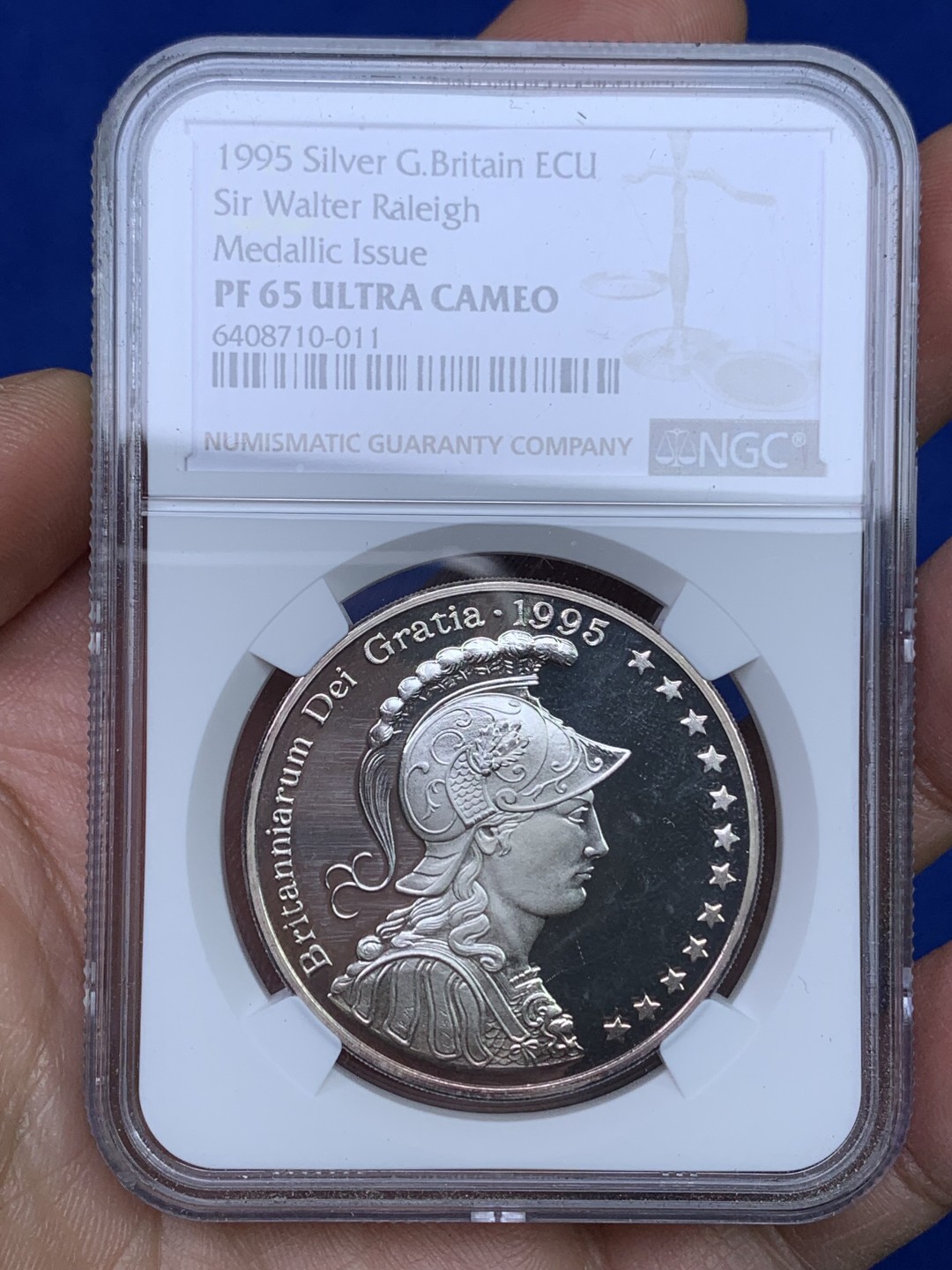 《竞宝斋》第147场-周日，周一 2场 (全场包邮) NGC-PF65 英国1995年 战舰ECU大银币 首见品种